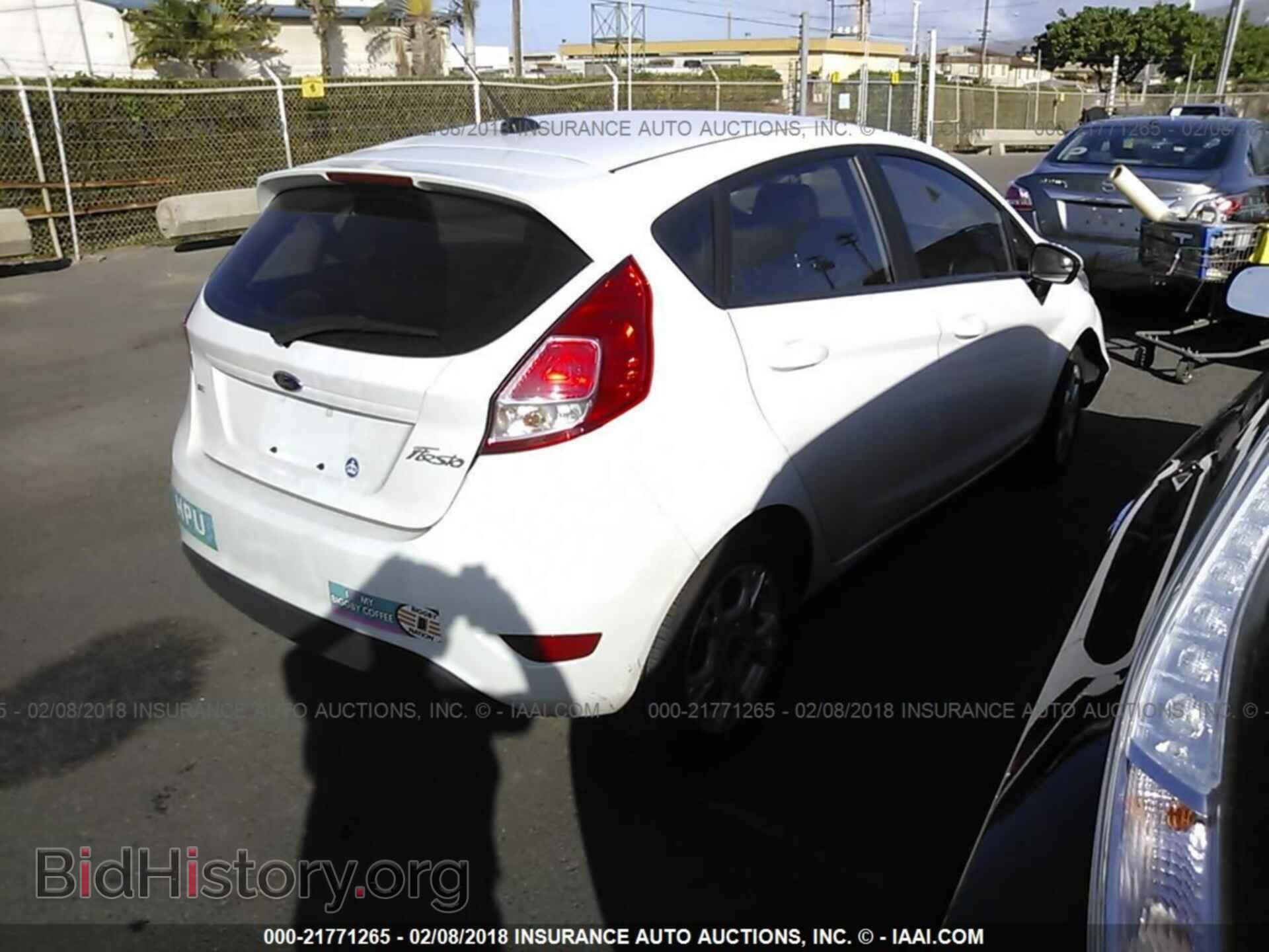 2016 Ford Fiesta - VIN: 3FADP4EJXGM193566 - Фото 4
