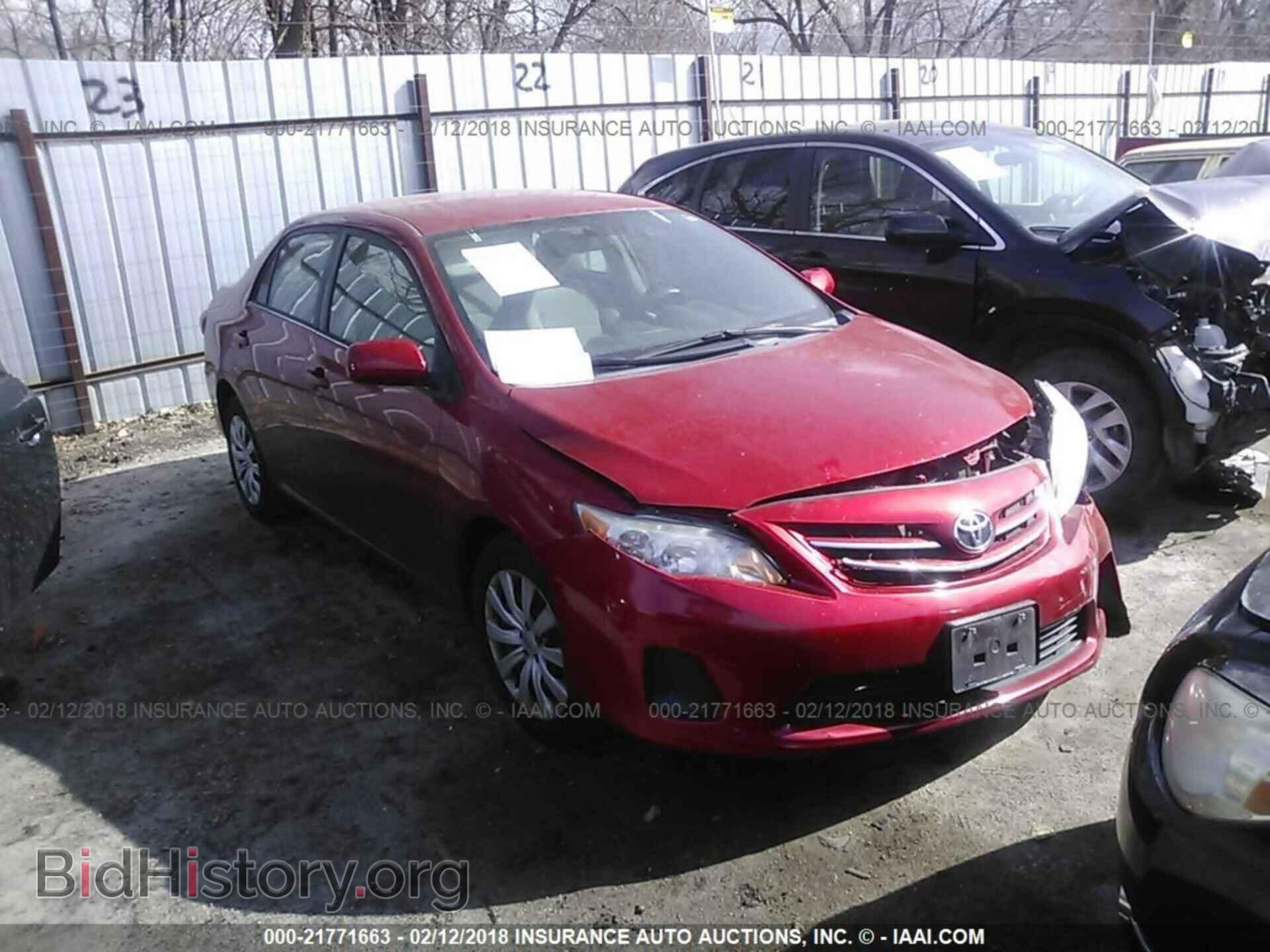 Photo 5YFBU4EE7DP082426 - Toyota Corolla 2013