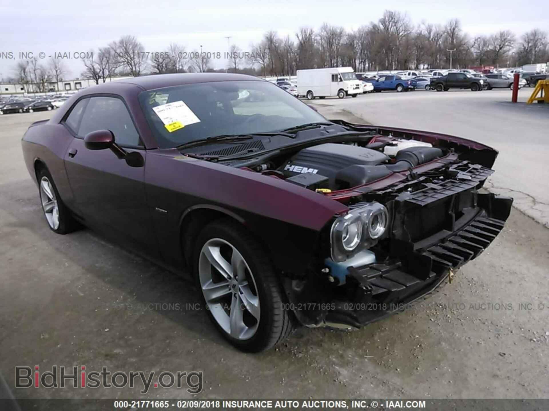 Photo 2C3CDZBT0JH143223 - Dodge Challenger 2018