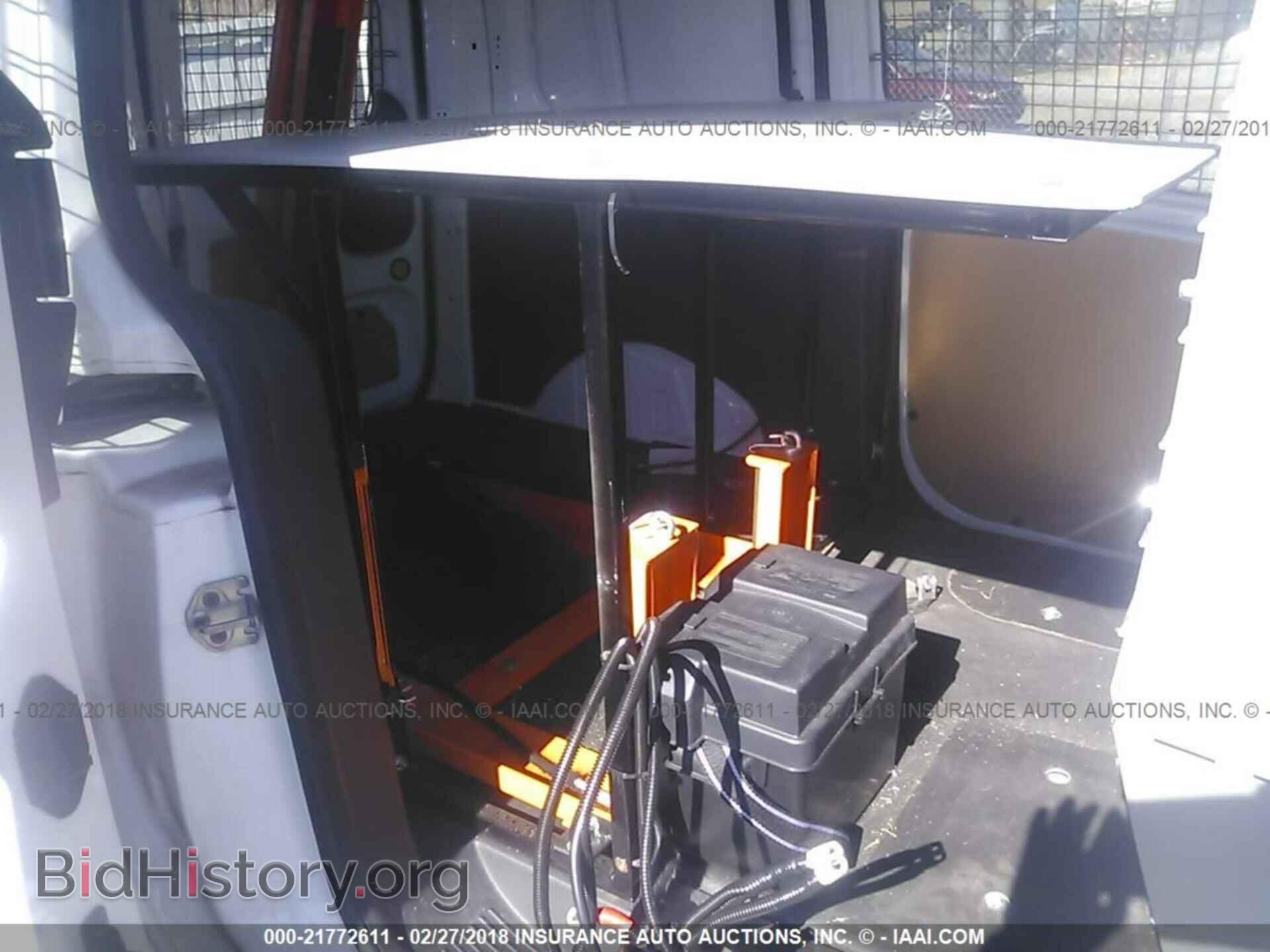 2016 Ford Transit - VIN: NM0LS7F7XG1231185 - Photo 8