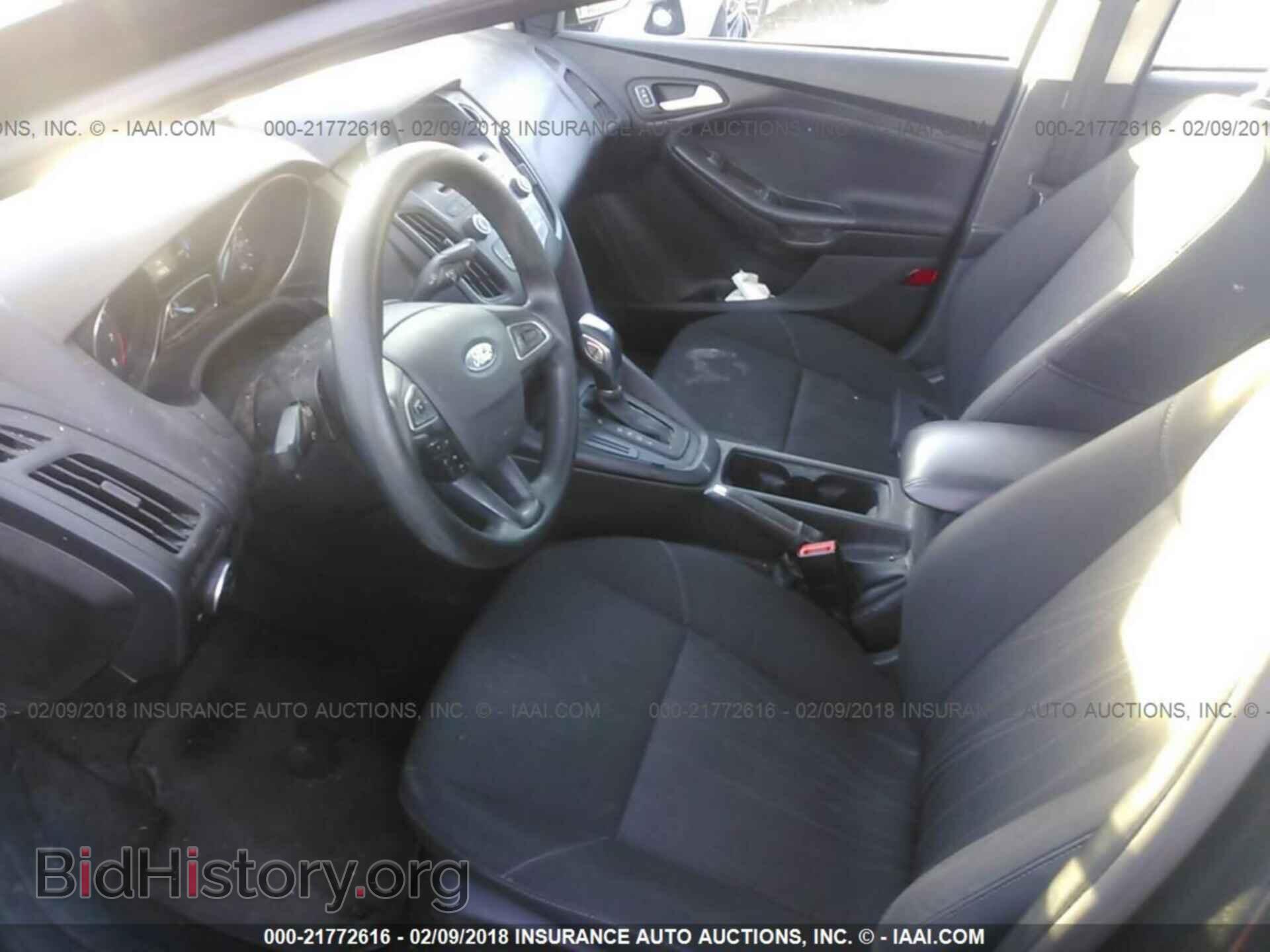 2015 Ford Focus - VIN: 1FADP3F20FL343363 - Photo 5