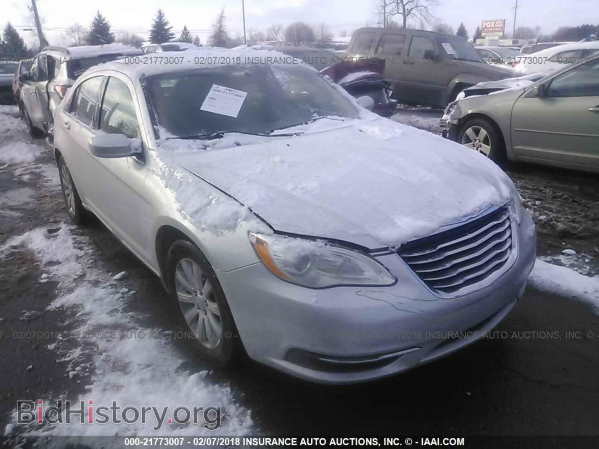Фотография 1C3CCBBG9CN283083 - Chrysler 200 2012