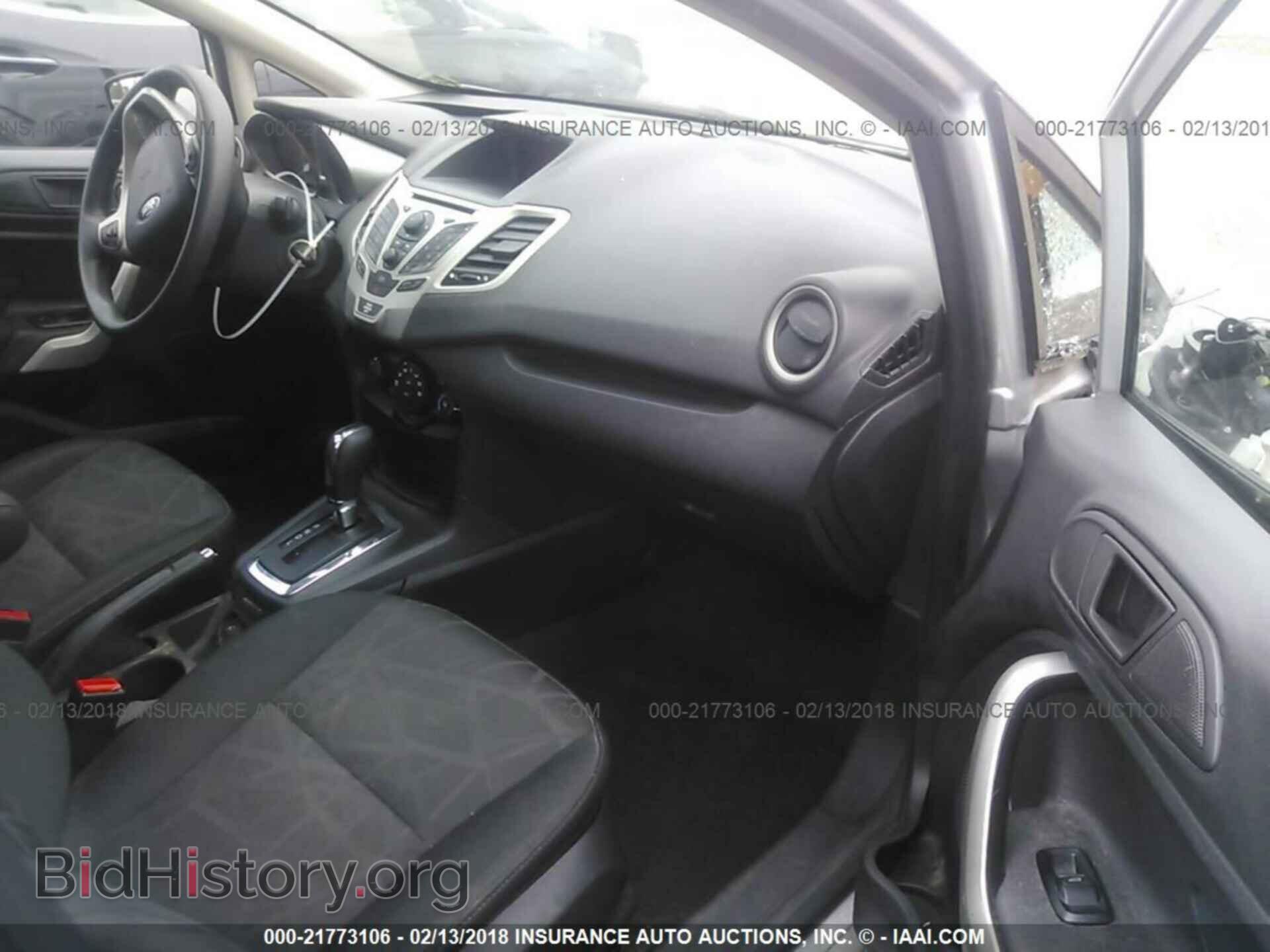 2013 Ford Fiesta - VIN: 3FADP4EJ5DM227201 - Фото 5