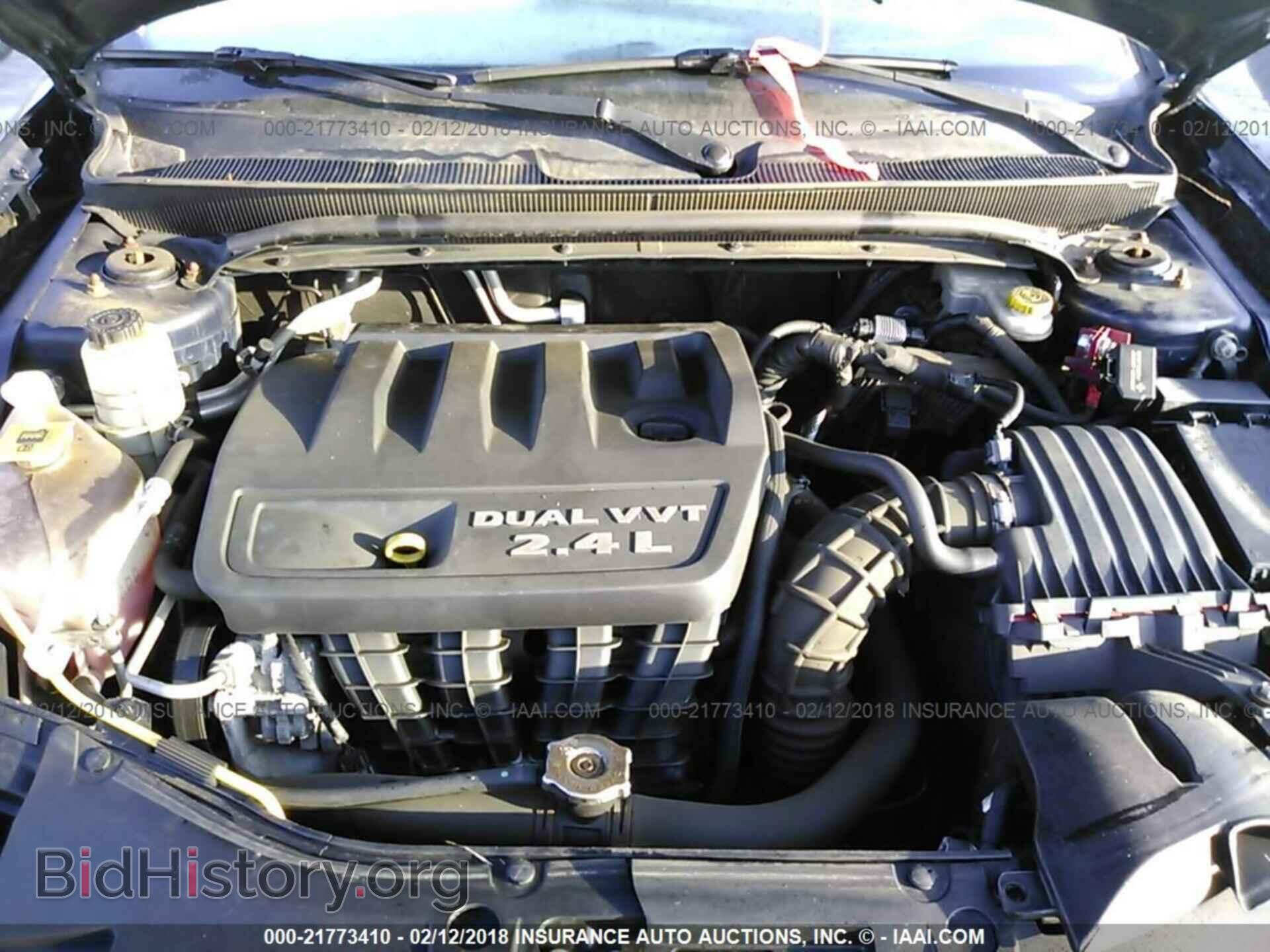 2013 Chrysler 200 - VIN: 1C3CCBBB5DN601741 - Photo 10