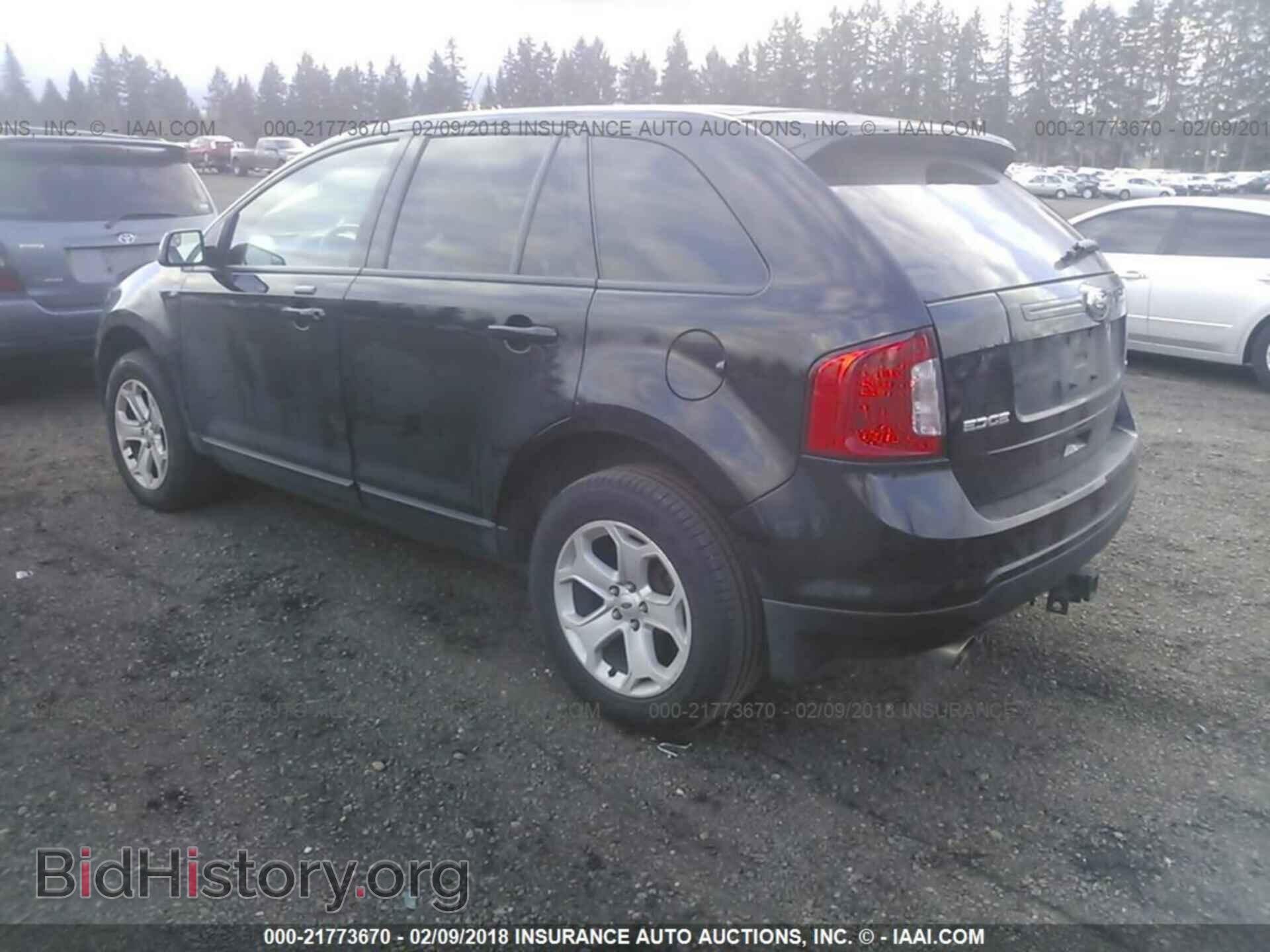 2012 Ford Edge - VIN: 2FMDK3JCXCBA13827 - Photo 3