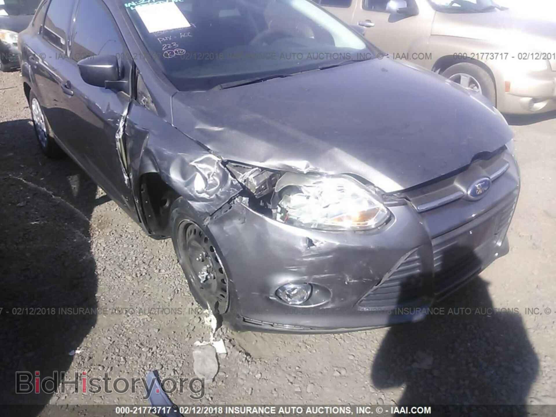 2012 Ford Focus - VIN: 1FAHP3F21CL295160 - Photo 6