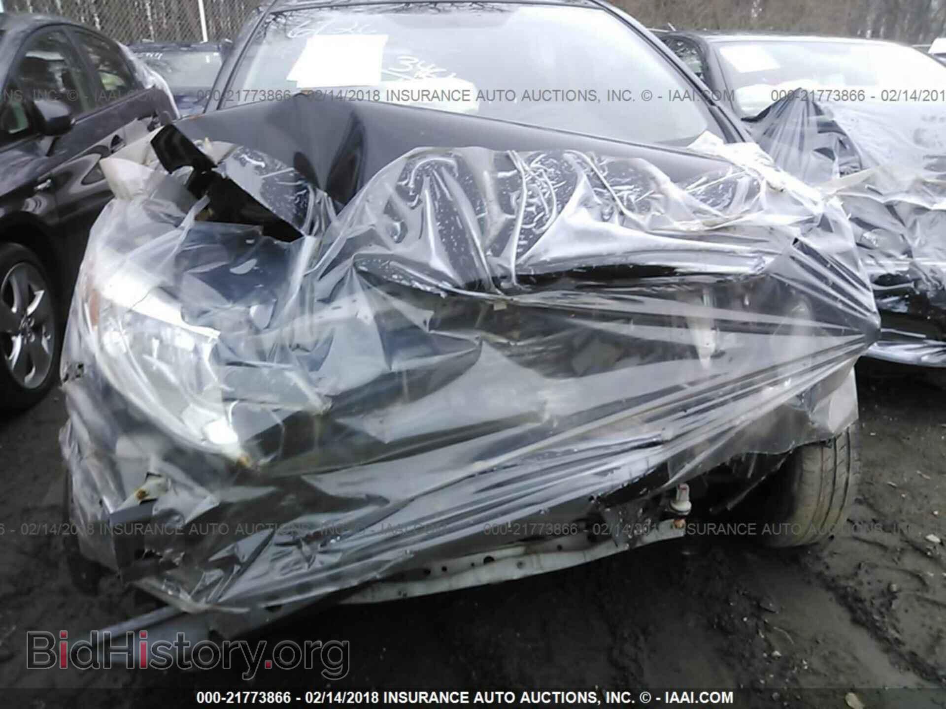 2015 Nissan Versa note - VIN: 3N1CE2CP4FL354072 - Photo 6