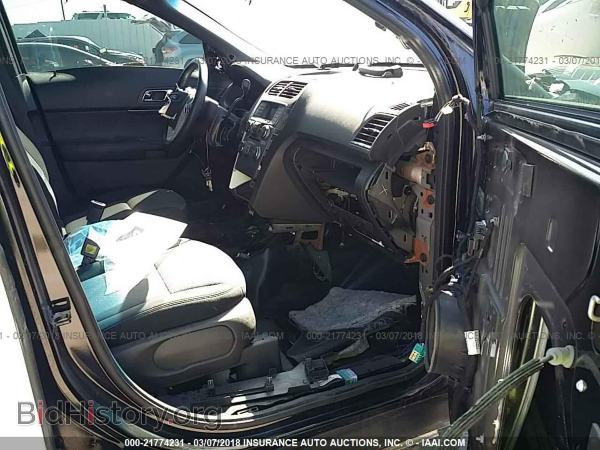 2014 Ford Explorer - VIN: 1FM5K8ARXEGB90945 - Photo 5