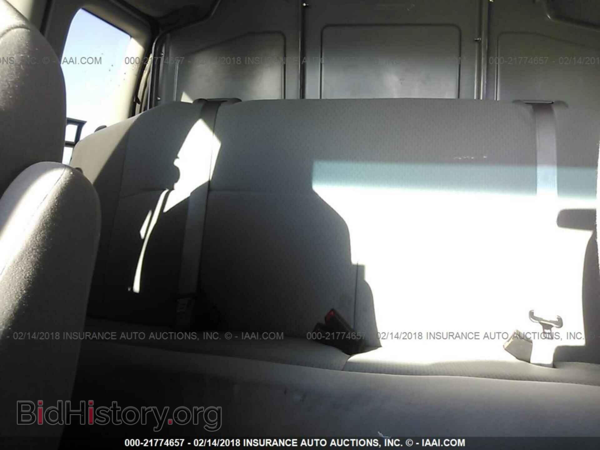 2011 Ford Econoline - VIN: 1FBSS3BL7BDB37206 - Фото 8