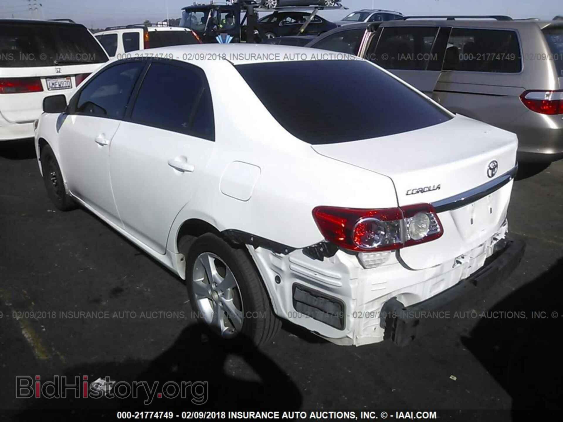 2011 Toyota Corolla - VIN: 2T1BU4EE6BC653630 - Photo 3