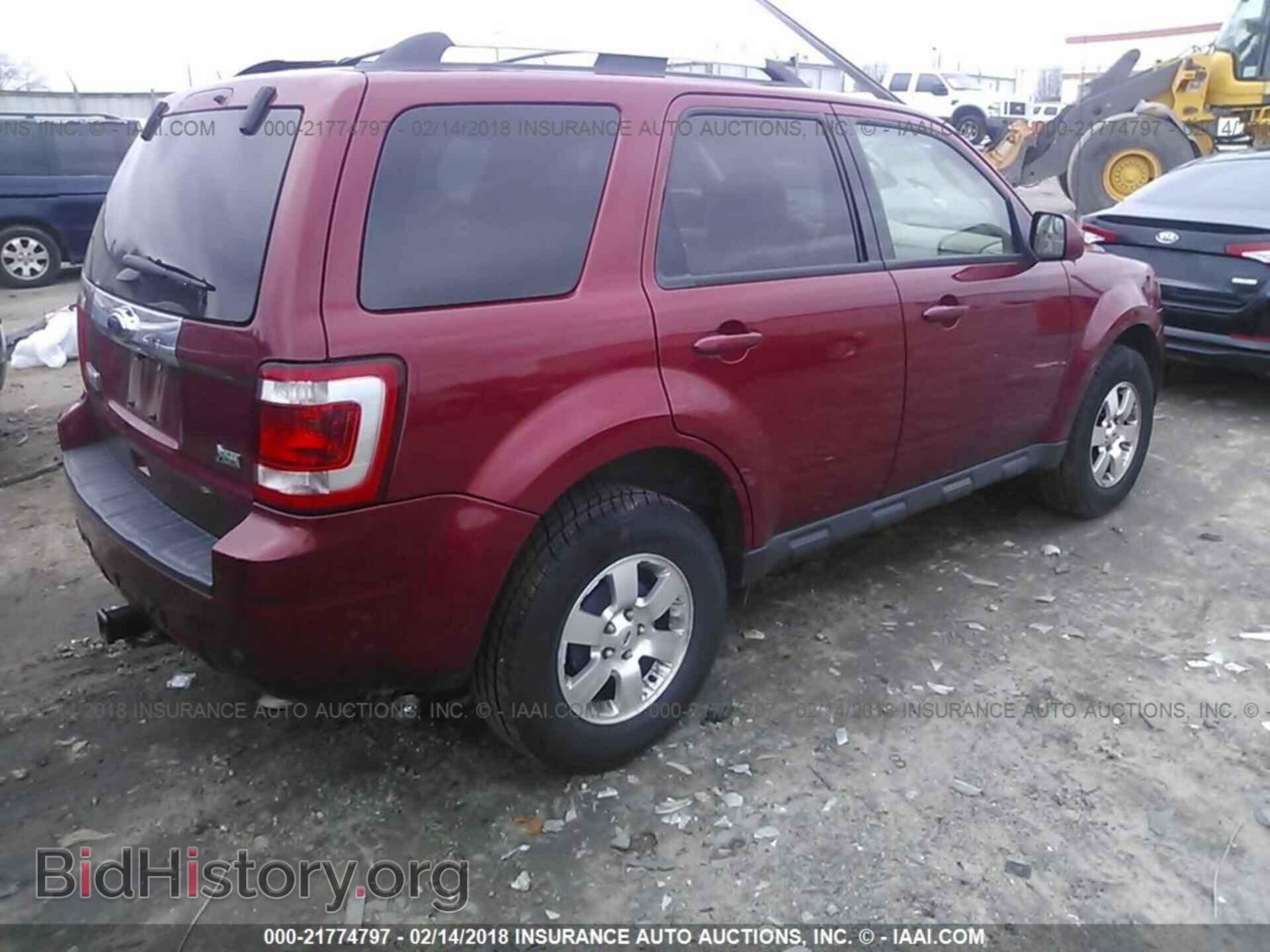 2012 Ford Escape - VIN: 1FMCU0EG1CKB38500 - Photo 4