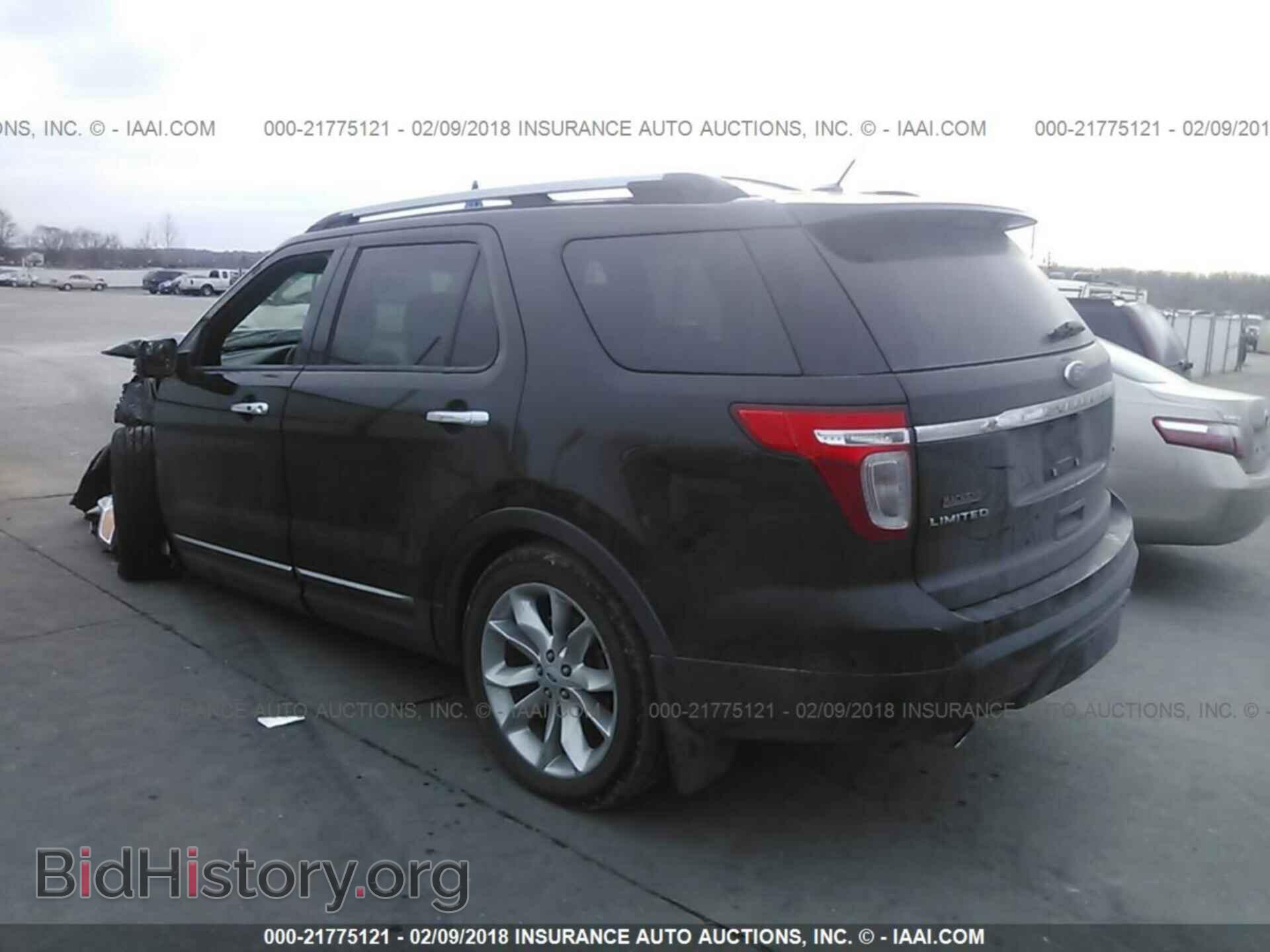 2013 Ford Explorer - VIN: 1FM5K8F84DGA25682 - Photo 3