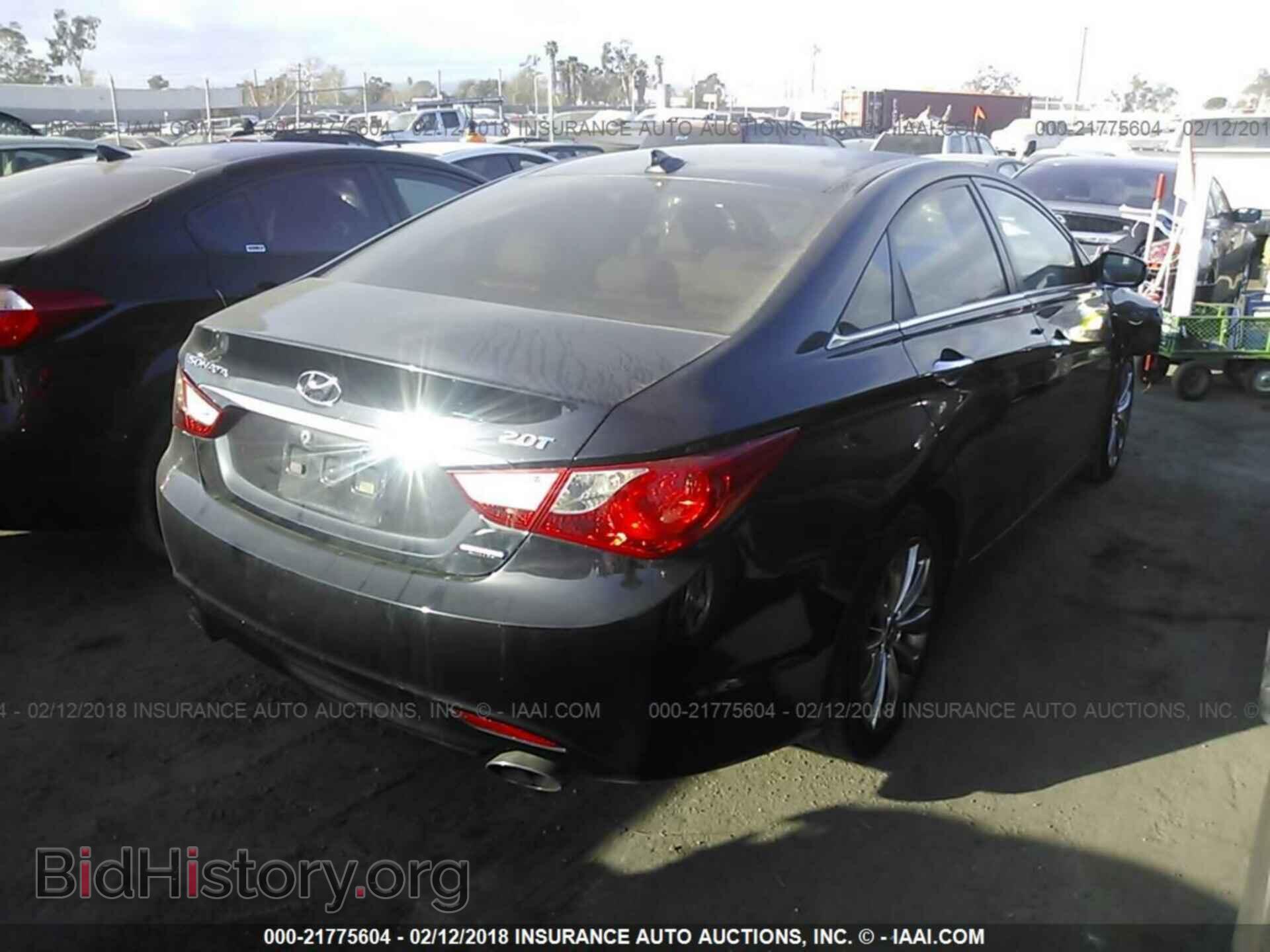 2012 Hyundai Sonata - VIN: 5NPEC4AB3CH460250 - Фото 4