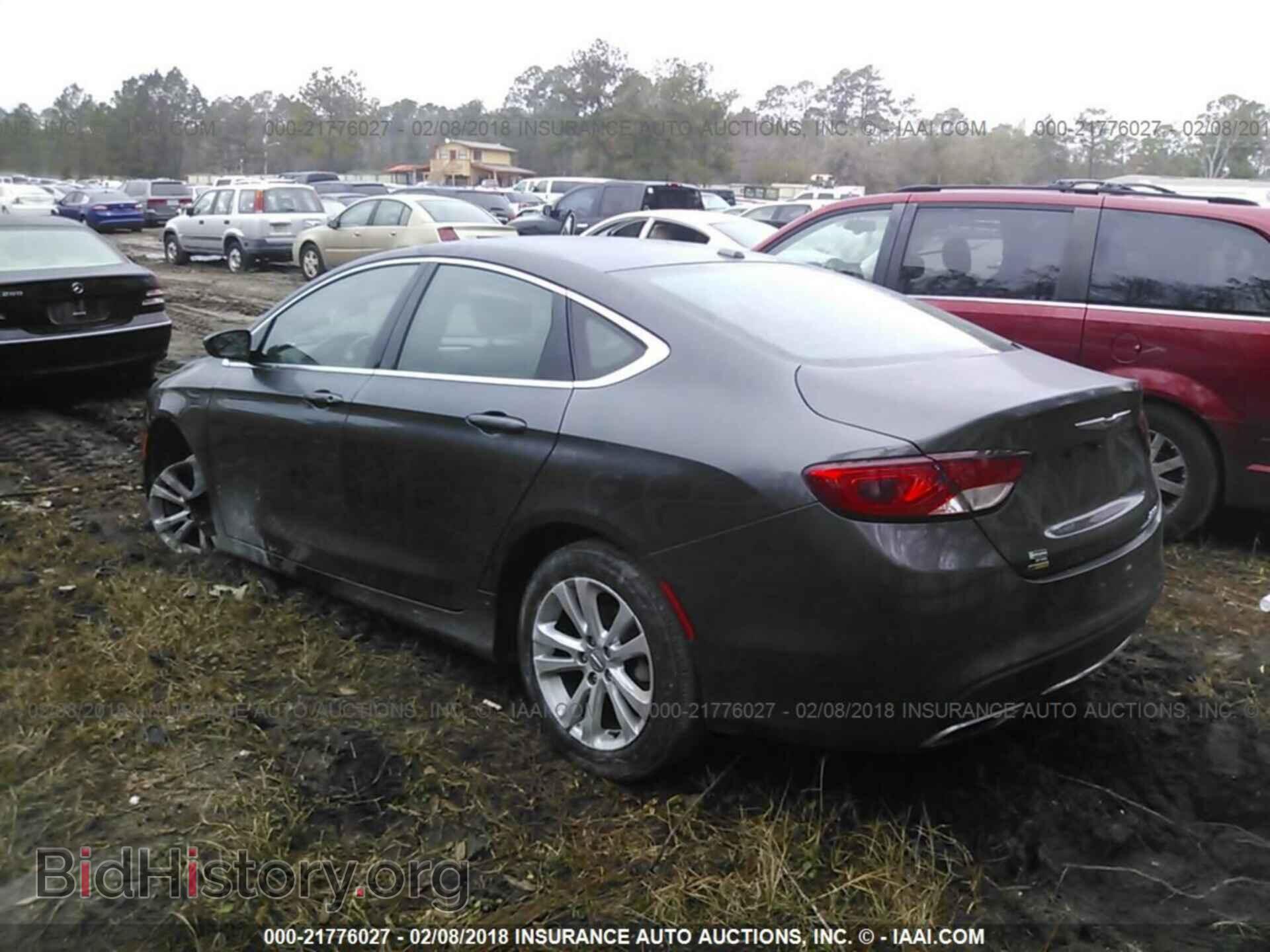 2015 Chrysler 200 - VIN: 1C3CCCAG5FN759762 - Photo 3