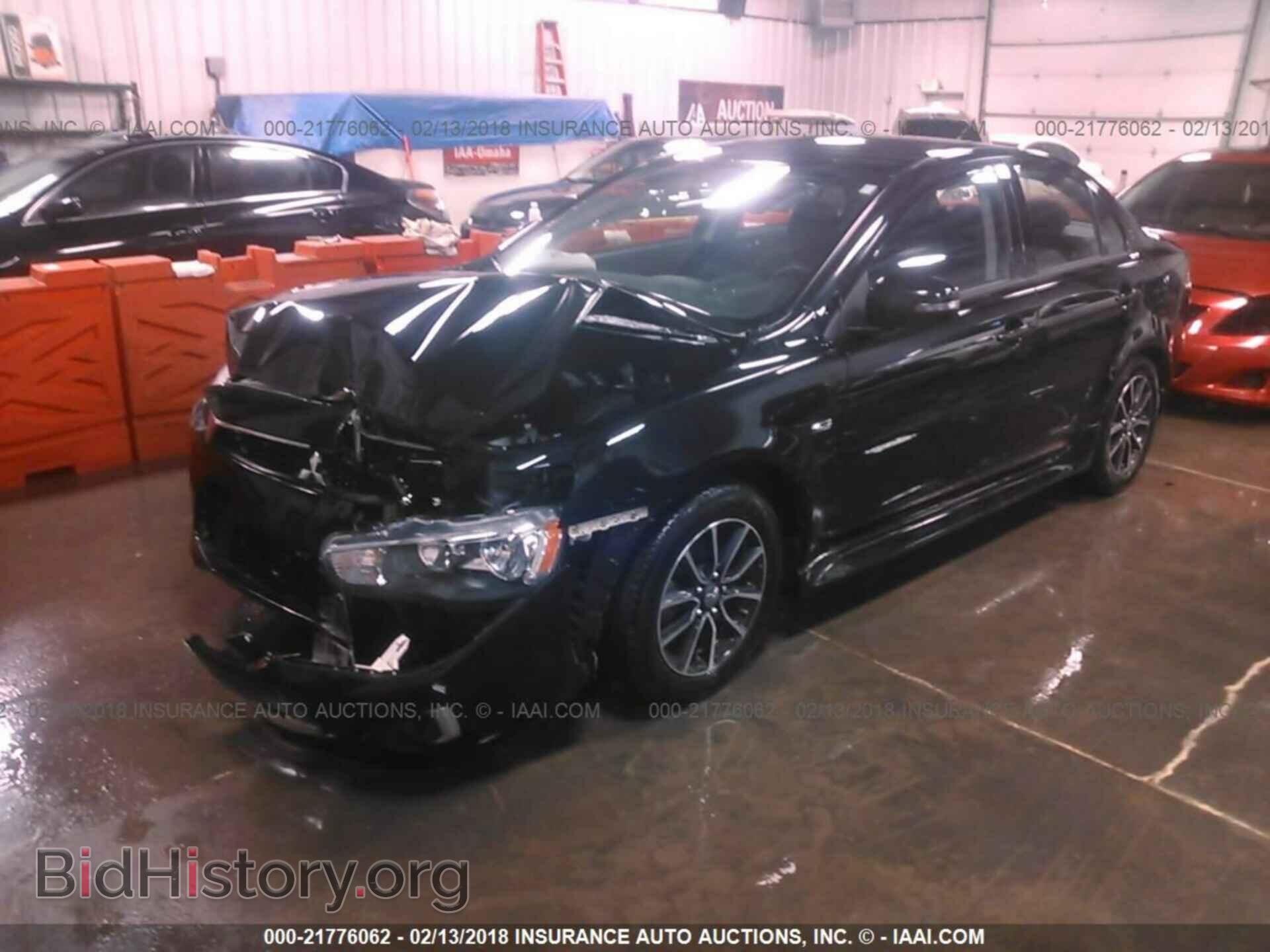 2017 Mitsubishi Lancer - VIN: JA32V2FW5HU001472 - Фото 2