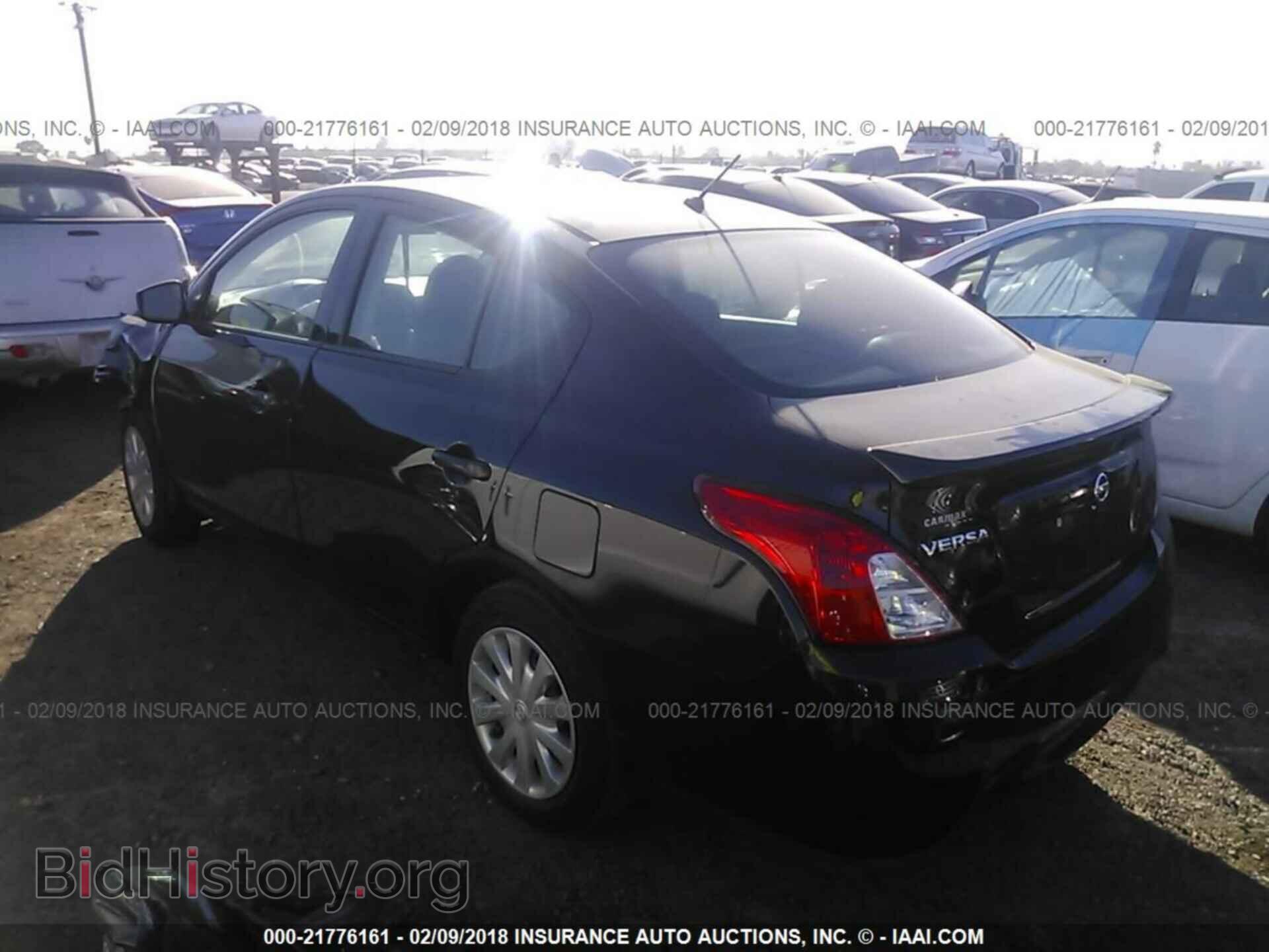 2016 Nissan Versa - VIN: 3N1CN7AP5GL916613 - Фото 3