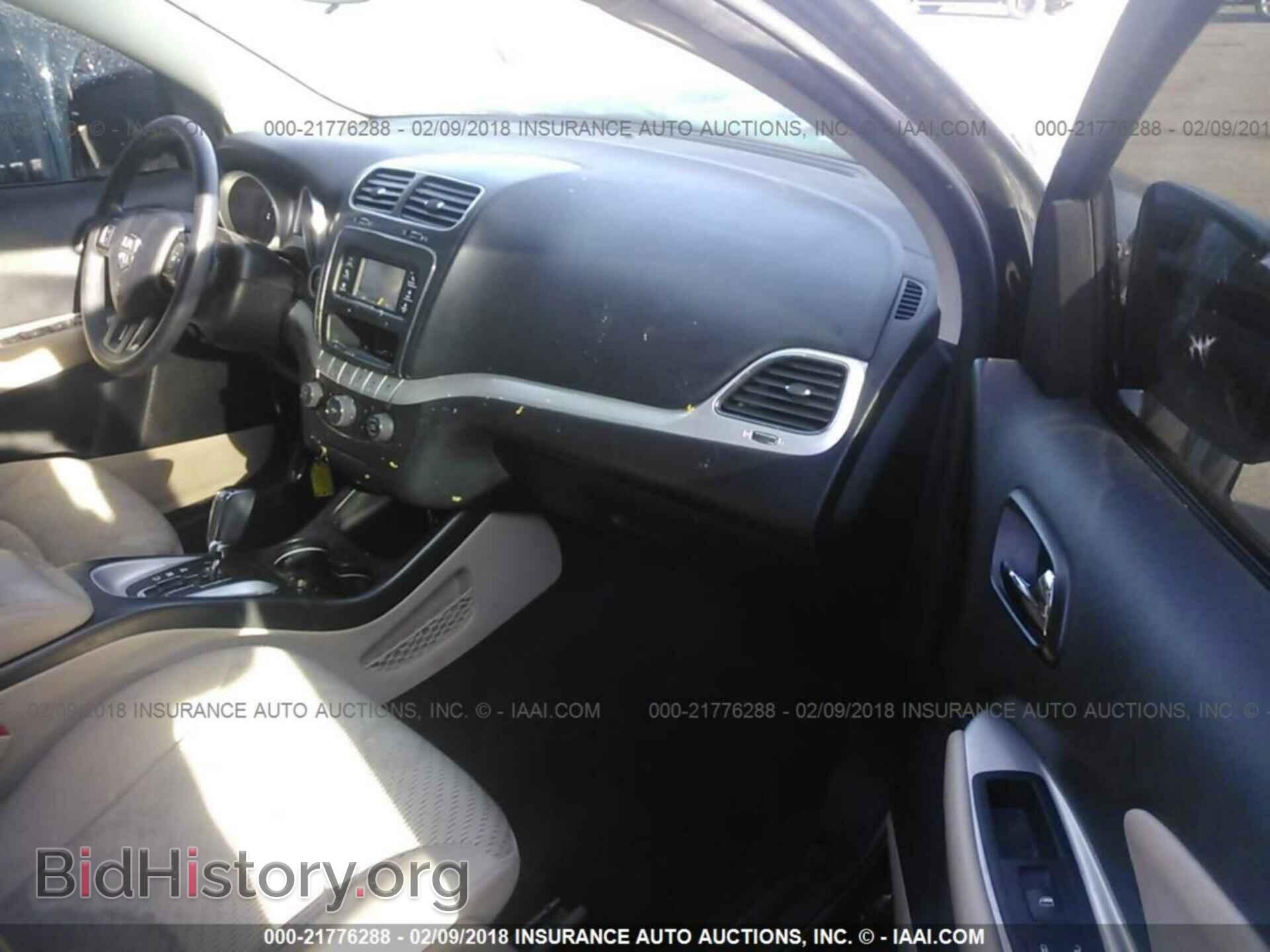 2015 Dodge Journey - VIN: 3C4PDCAB2FT723624 - Photo 5