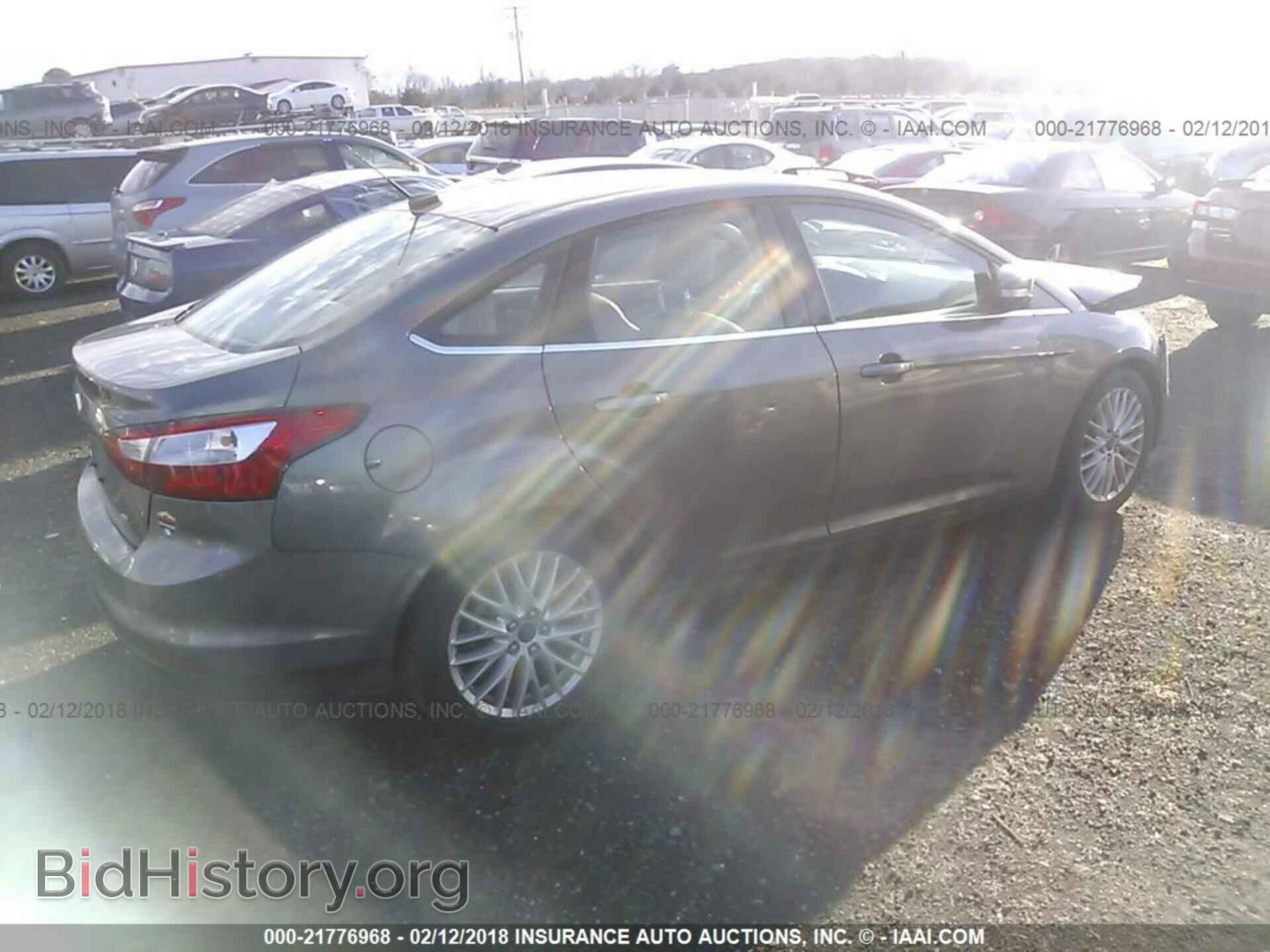 2012 Ford Focus - VIN: 1FAHP3H29CL288132 - Фото 4