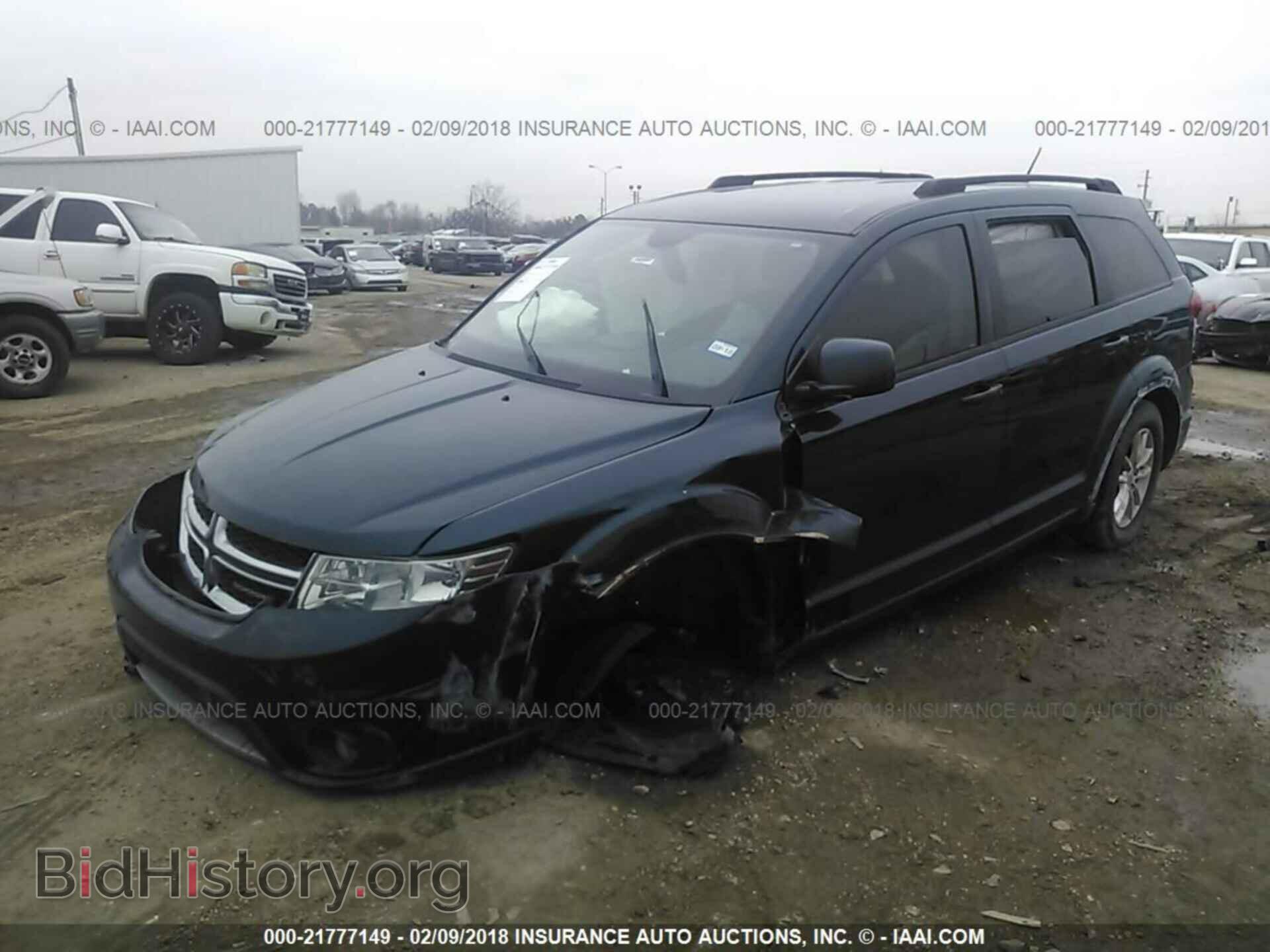 2014 Dodge Journey - VIN: 3C4PDCBB6ET107082 - Photo 2