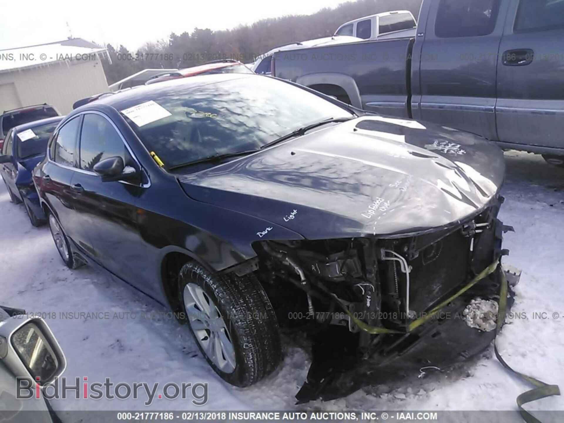 Photo 1C3CCCAB9FN654033 - Chrysler 200 2015