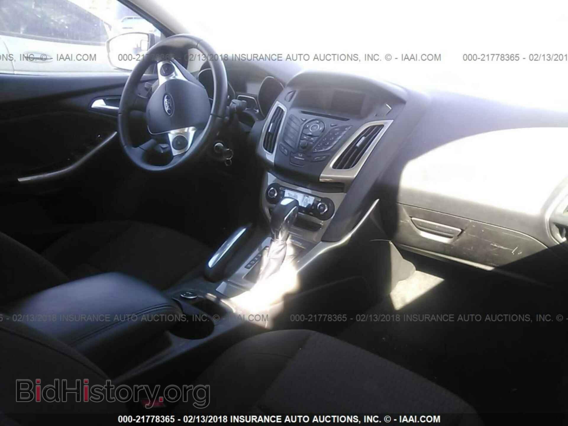 2012 Ford Focus - VIN: 1FAHP3H27CL218774 - Photo 5