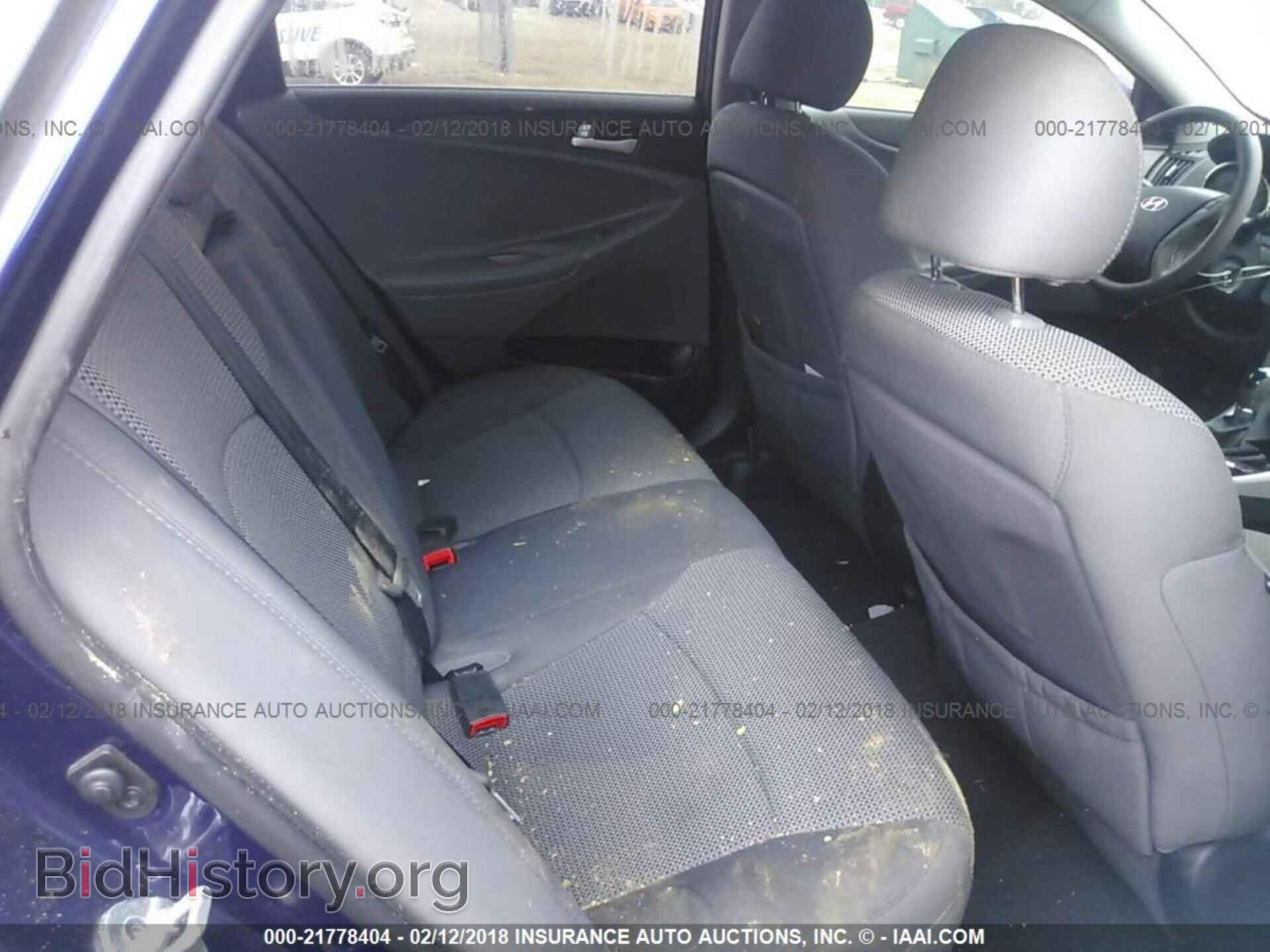 2012 Hyundai Sonata - VIN: 5NPEB4AC0CH417707 - Photo 8