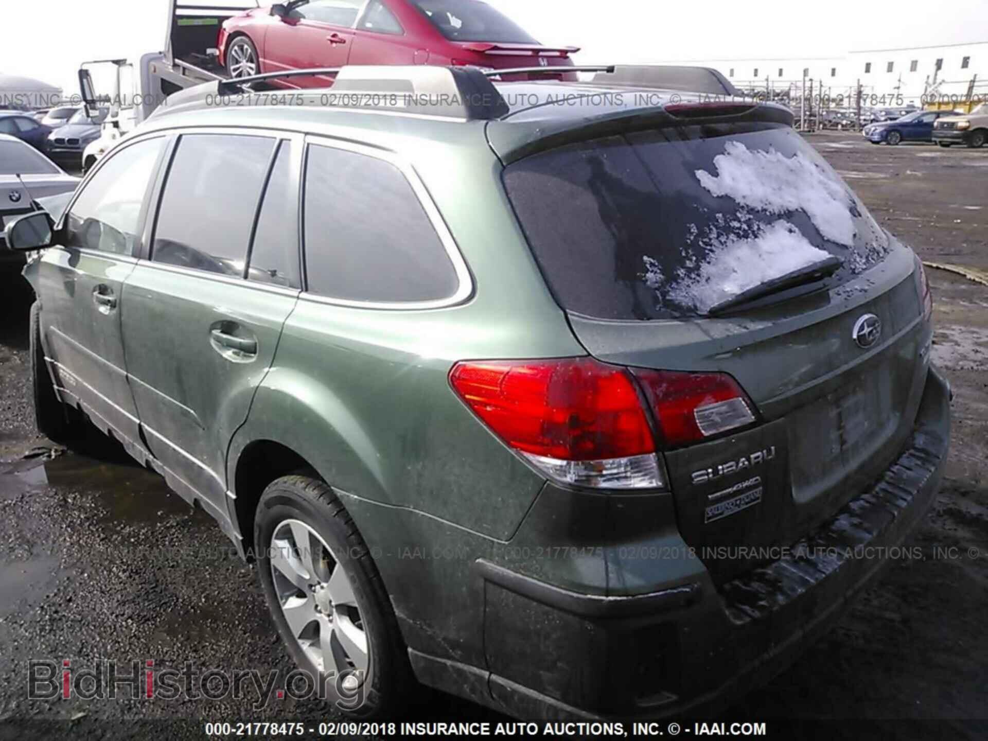 2011 Subaru Outback - VIN: 4S4BRBCC4B3330477 - Фото 3