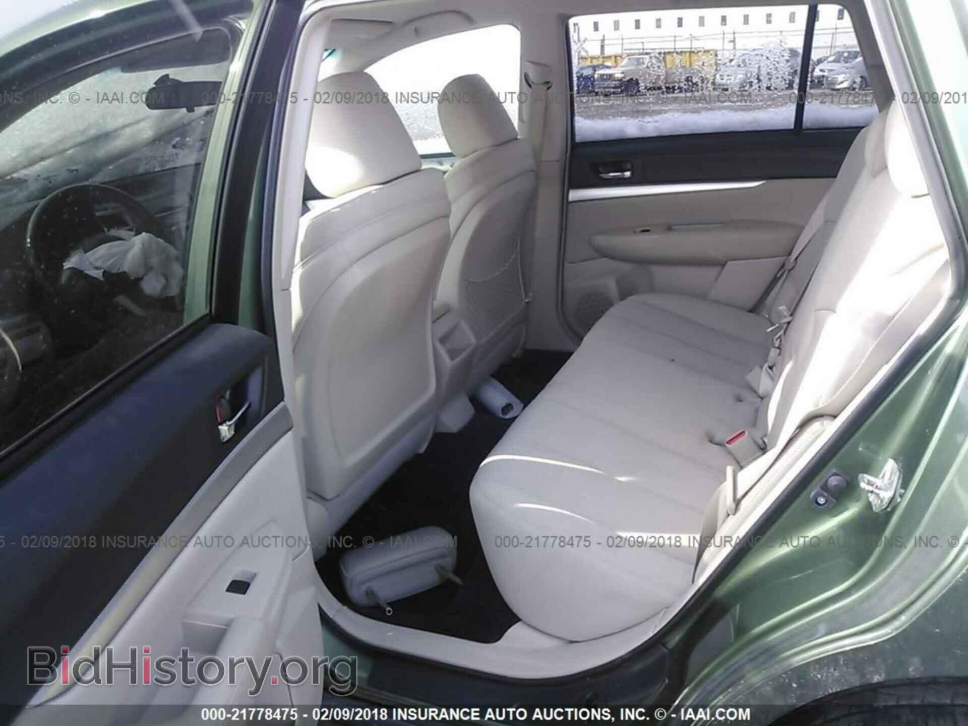 2011 Subaru Outback - VIN: 4S4BRBCC4B3330477 - Фото 8