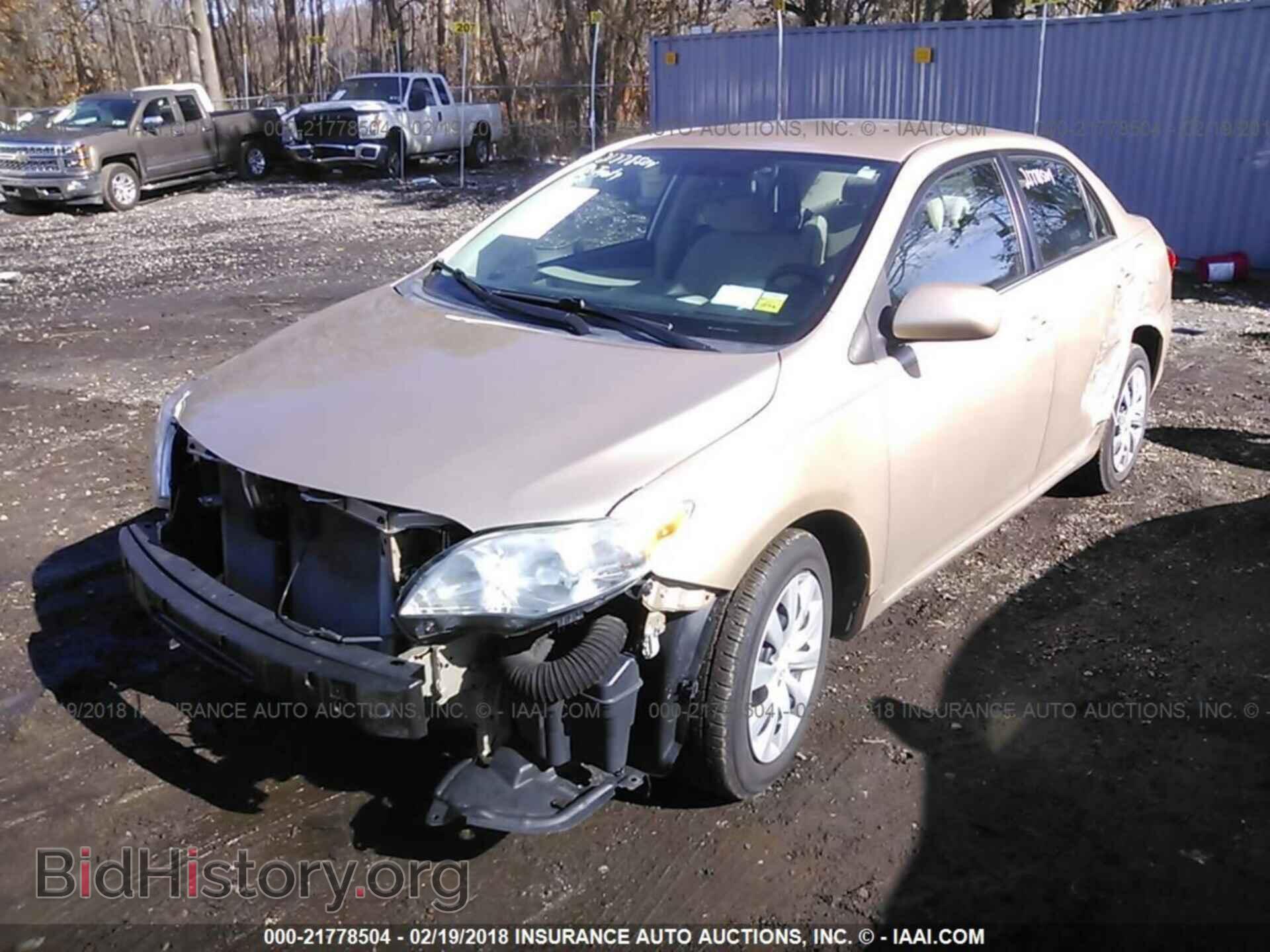 2013 Toyota Corolla - VIN: 2T1BU4EE5DC027411 - Фото 2