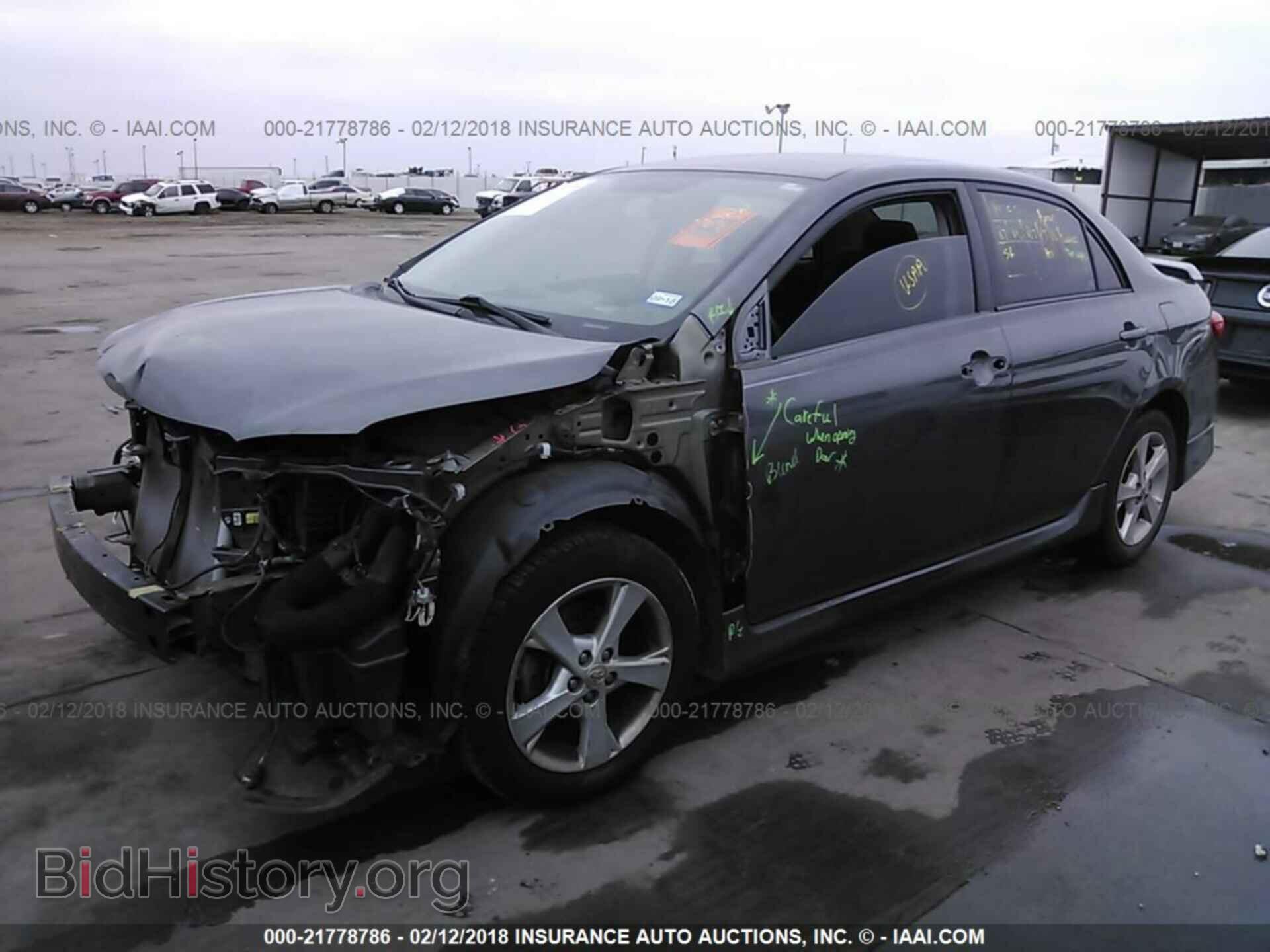 2013 Toyota Corolla - VIN: 5YFBU4EE5DP169970 - Фото 2