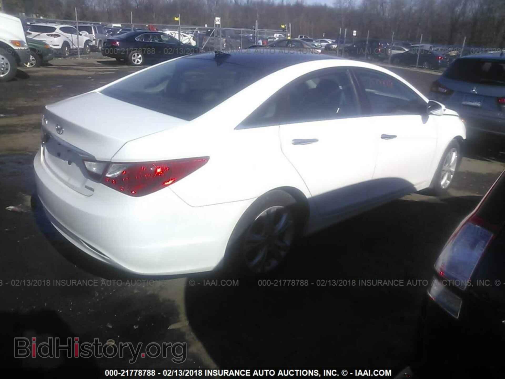 2012 Hyundai Sonata - VIN: 5NPEC4AC4CH310558 - Фото 4