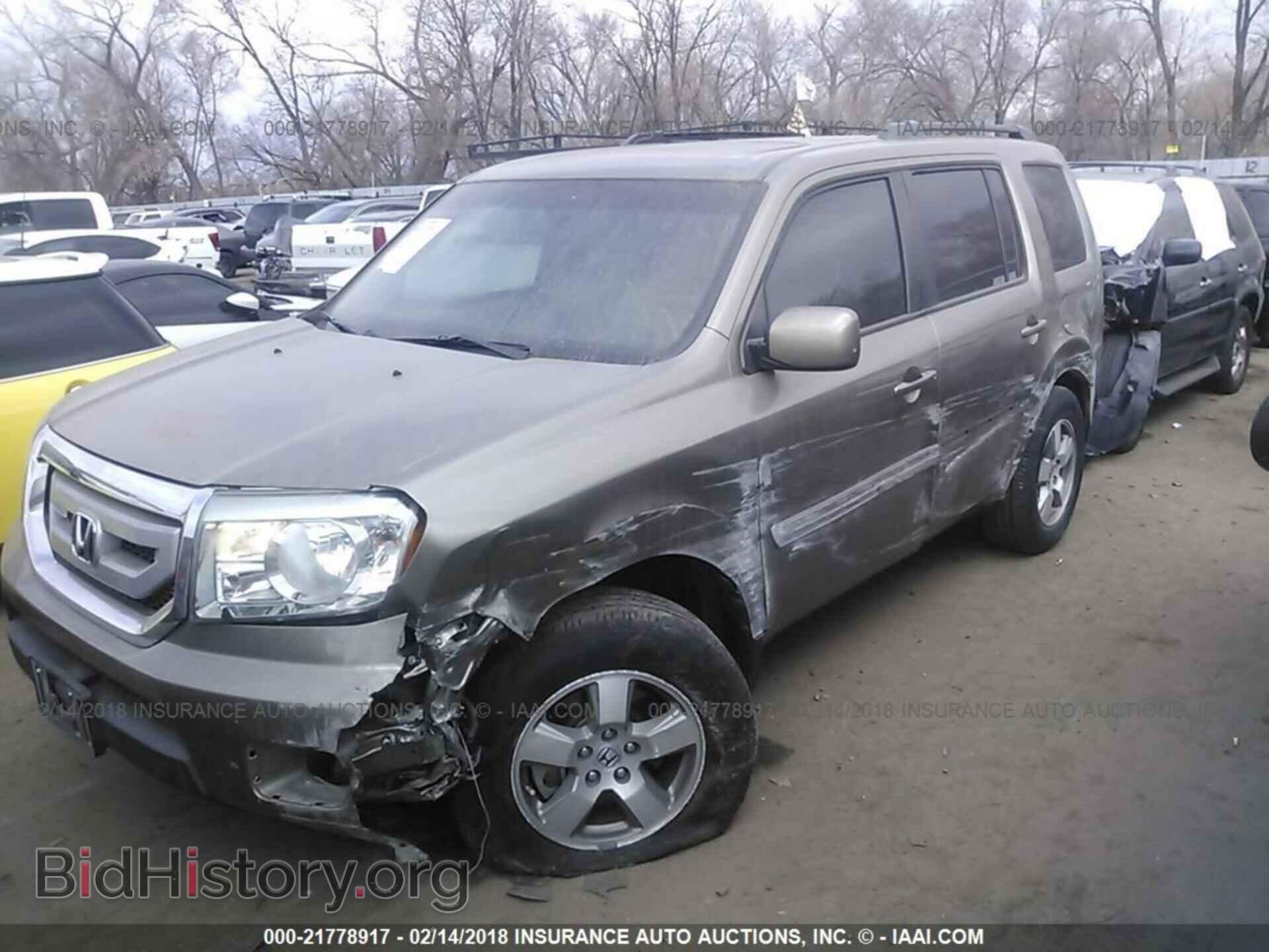 2011 Honda Pilot - VIN: 5FNYF4H60BB082544 - Фото 2