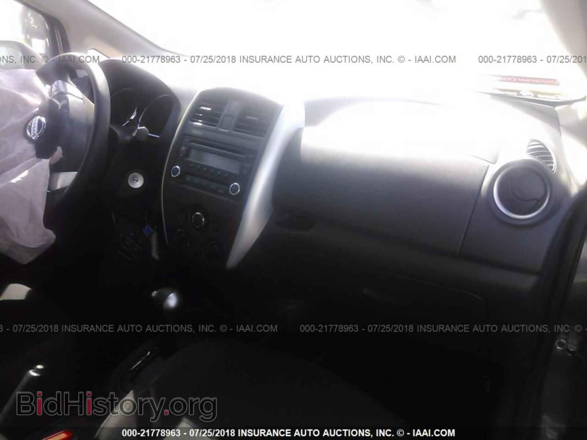 2017 Nissan Versa note - VIN: 3N1CE2CP3HL379743 - Фото 5