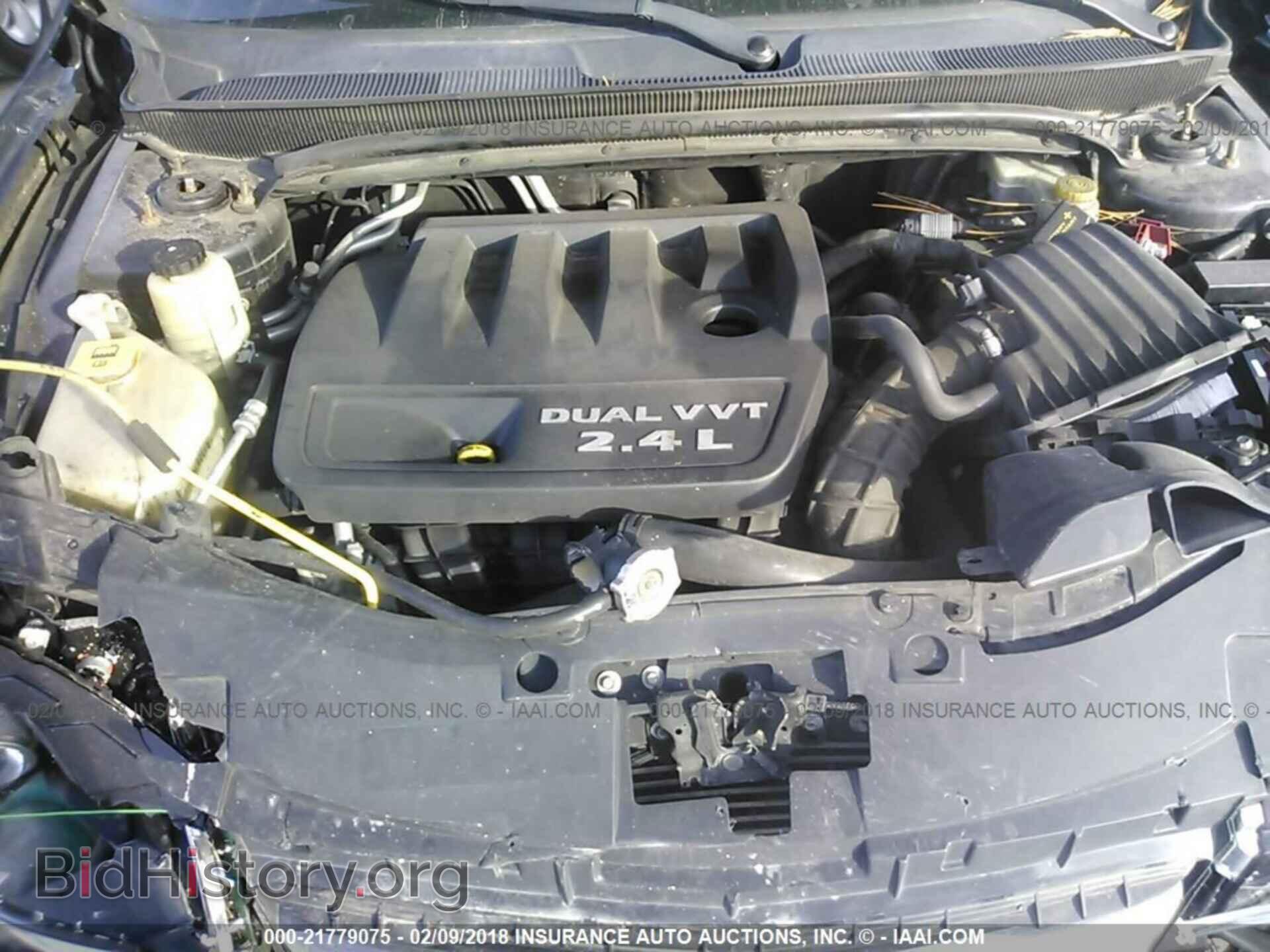 2011 Chrysler 200 - VIN: 1C3BC4FBXBN552924 - Photo 10