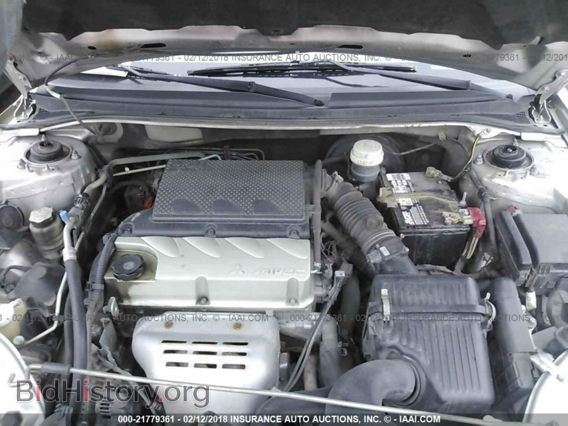 2011 Mitsubishi Galant - VIN: 4A32B3FF2BE013870 - Фото 10