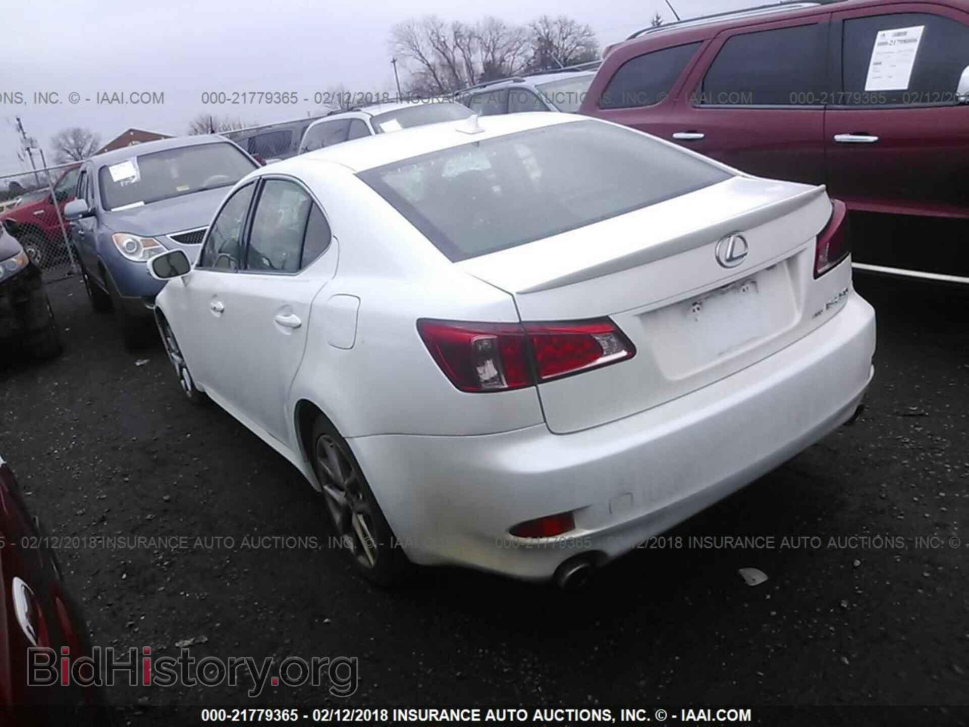 2011 Lexus Is - VIN: JTHCF5C27B5052624 - Фото 3
