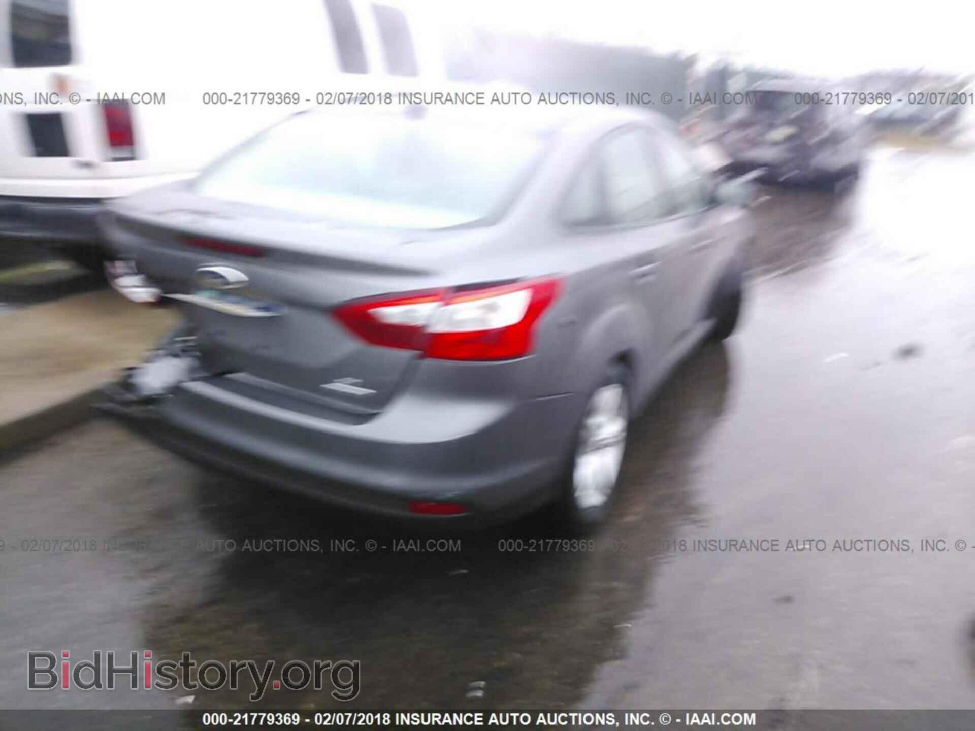 2014 Ford Focus - VIN: 1FADP3F26EL436886 - Фото 4