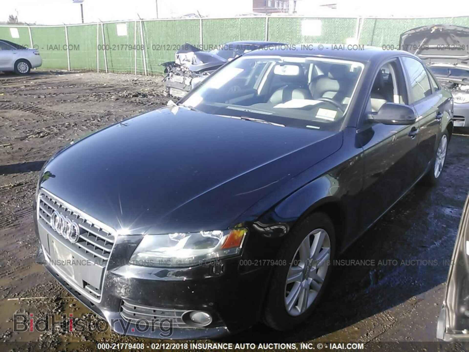 2011 Audi A4 - VIN: WAUAFAFL7BN016581 - Фото 2