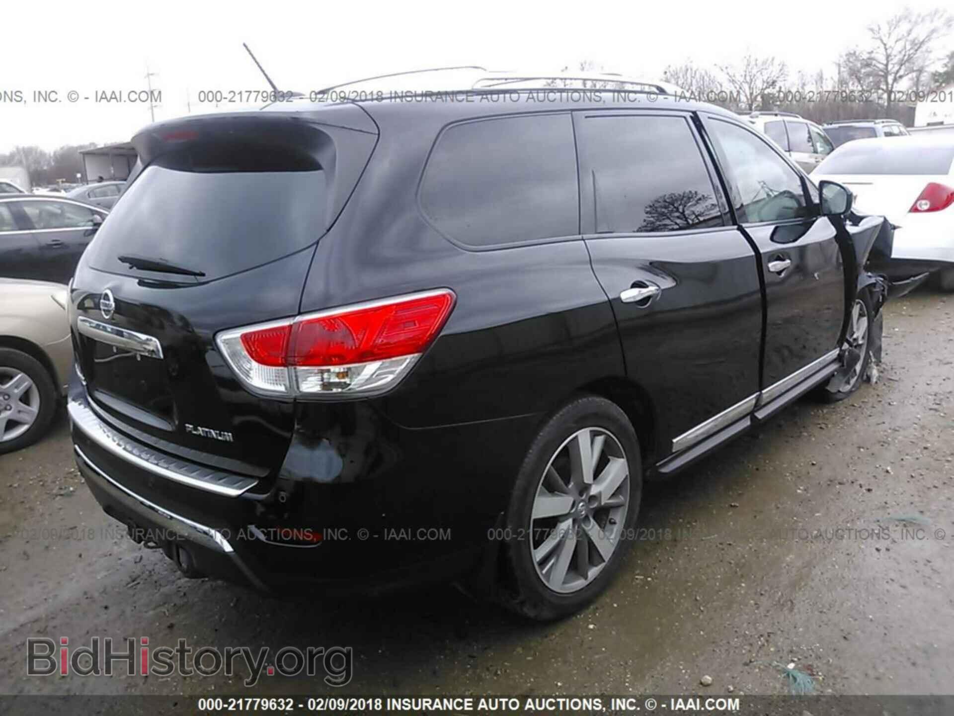 2014 Nissan Pathfinder - VIN: 5N1AR2MN8EC693347 - Фото 4