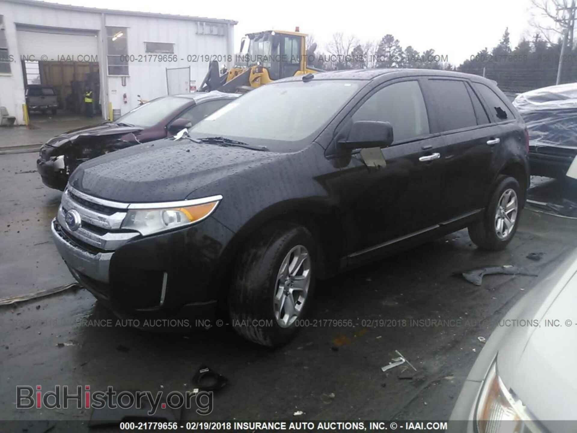 2011 Ford Edge - VIN: 2FMDK3JC9BBA16734 - Фото 2