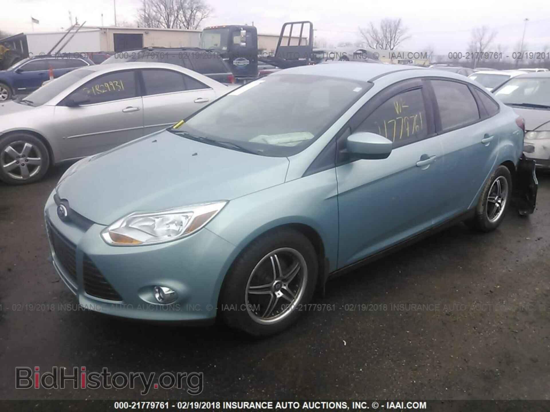 2012 Ford Focus - VIN: 1FAHP3F27CL283398 - Photo 2