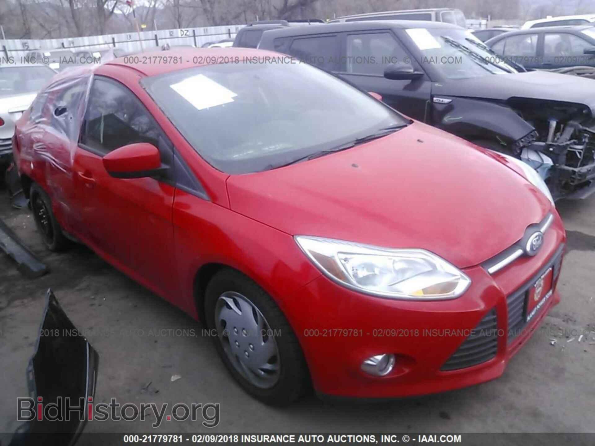 Photo 1FAHP3F29CL332312 - Ford Focus 2012