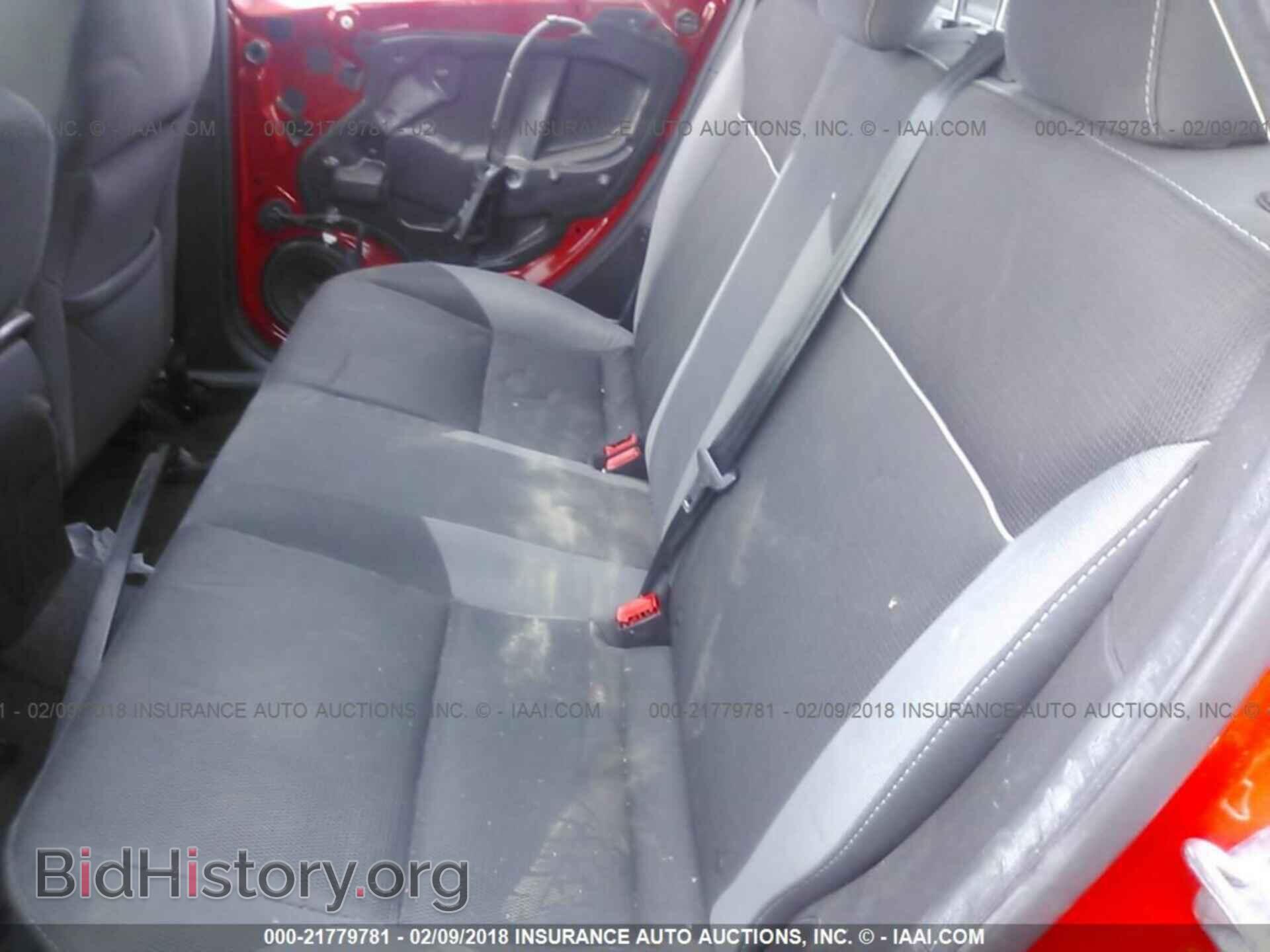 2012 Ford Focus - VIN: 1FAHP3F29CL332312 - Photo 8
