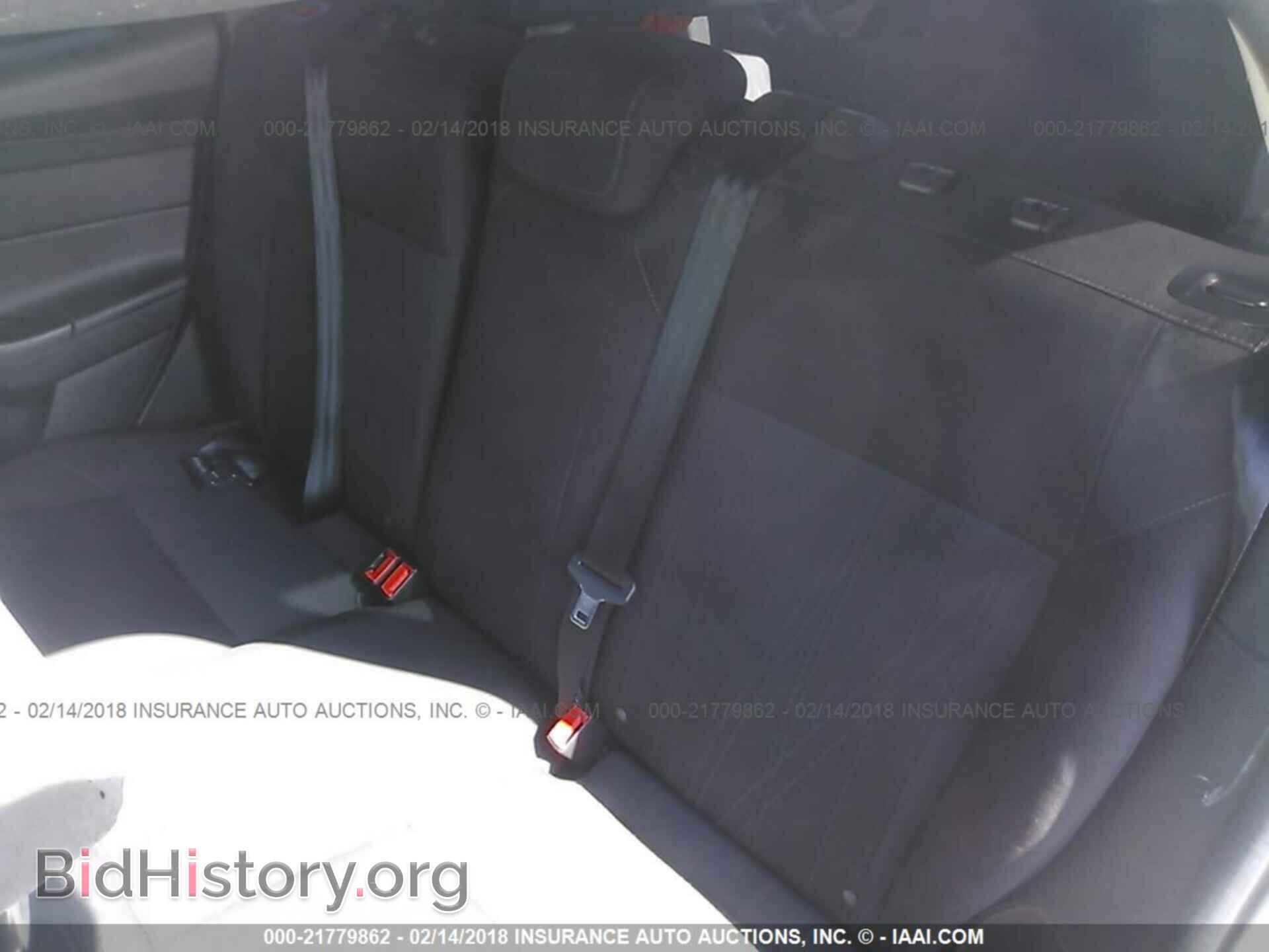 2016 Ford Focus - VIN: 1FADP3K20GL338011 - Photo 8