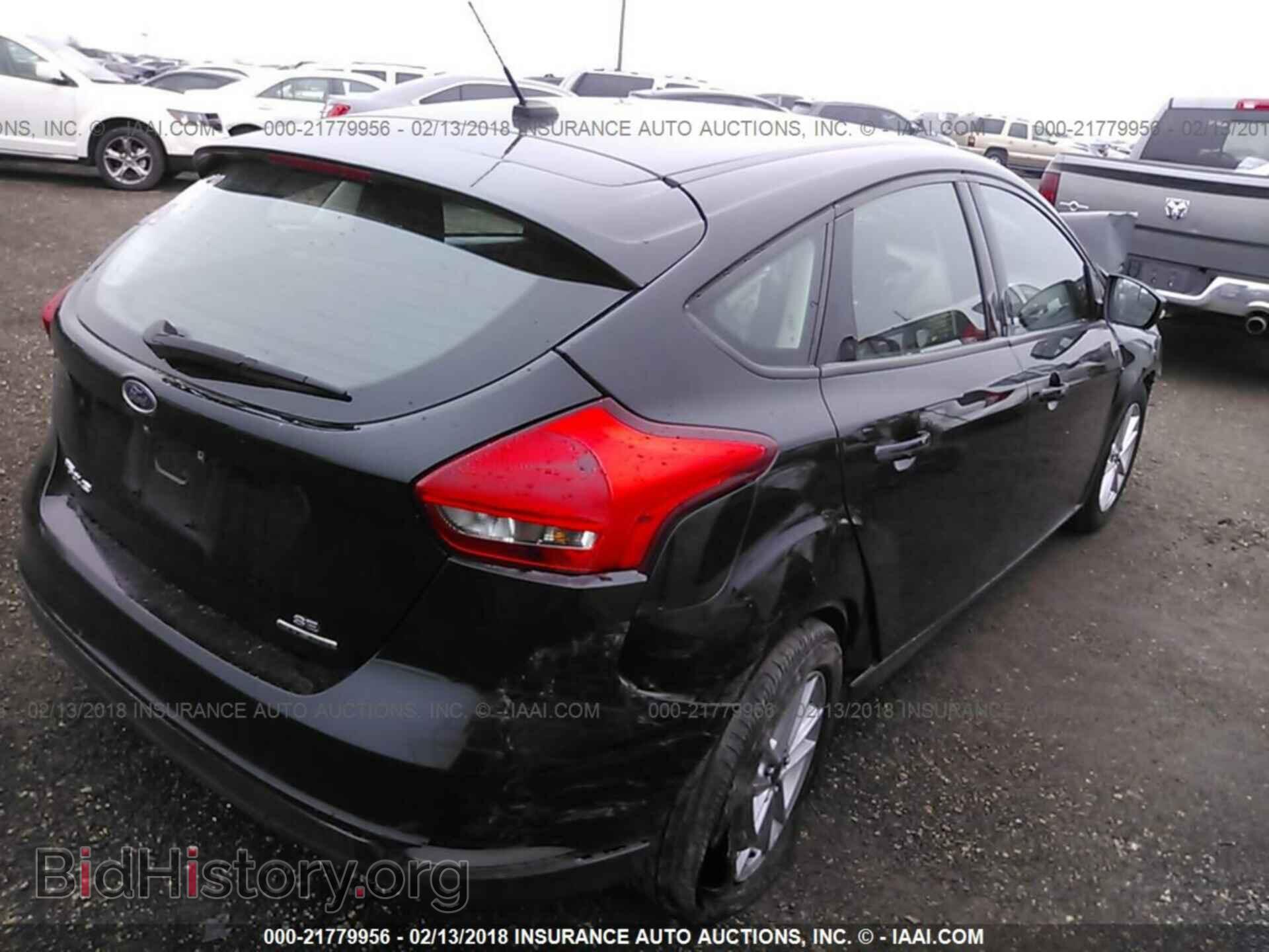 2015 Ford Focus - VIN: 1FADP3K21FL301399 - Фото 4