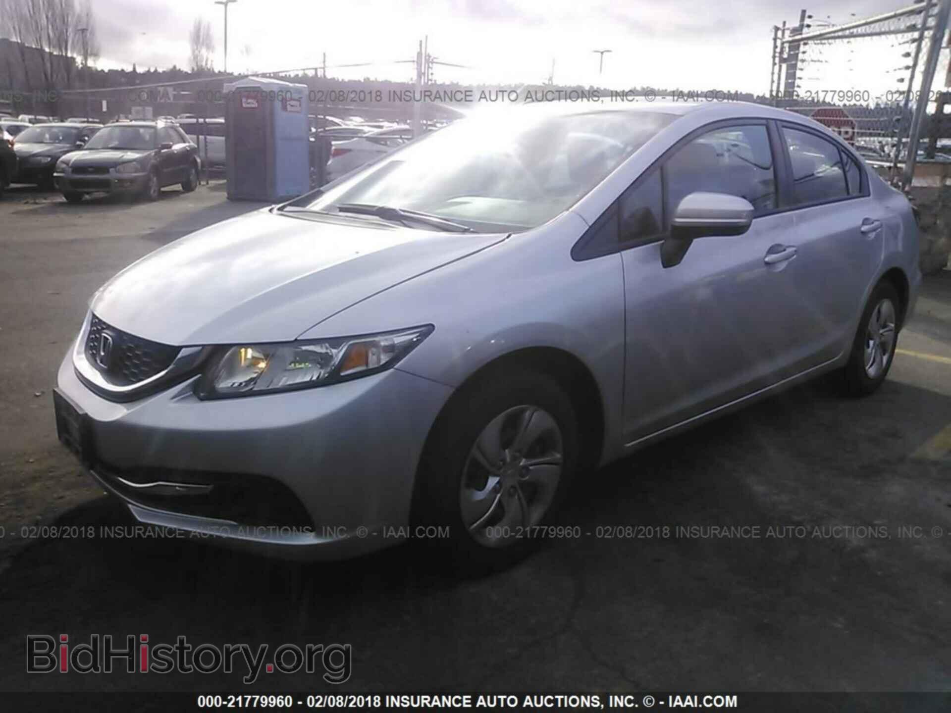 2014 Honda Civic - VIN: 19XFB2F51EE219938 - Фото 2