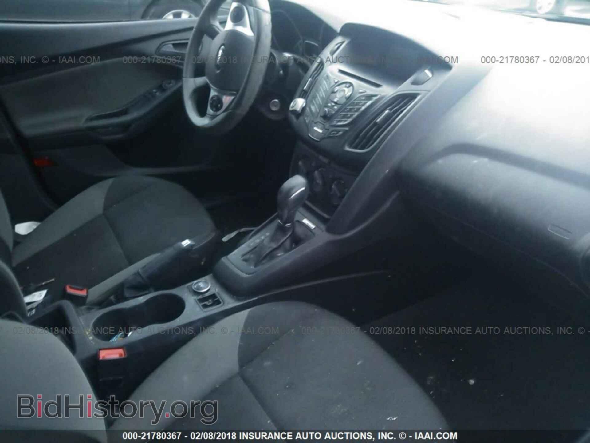 2014 Ford Focus - VIN: 1FADP3E26EL311257 - Photo 5
