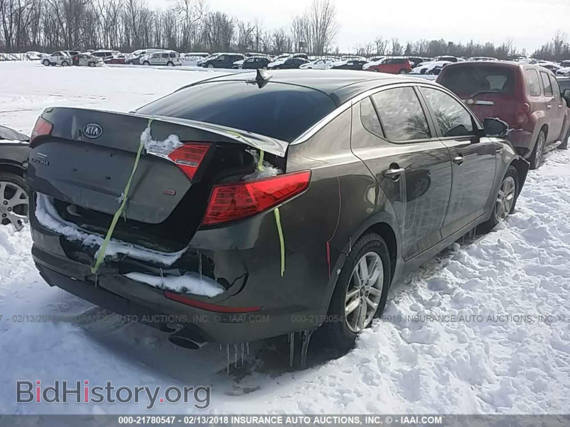 2011 Kia Optima - VIN: KNAGM4A79B5162816 - Photo 4