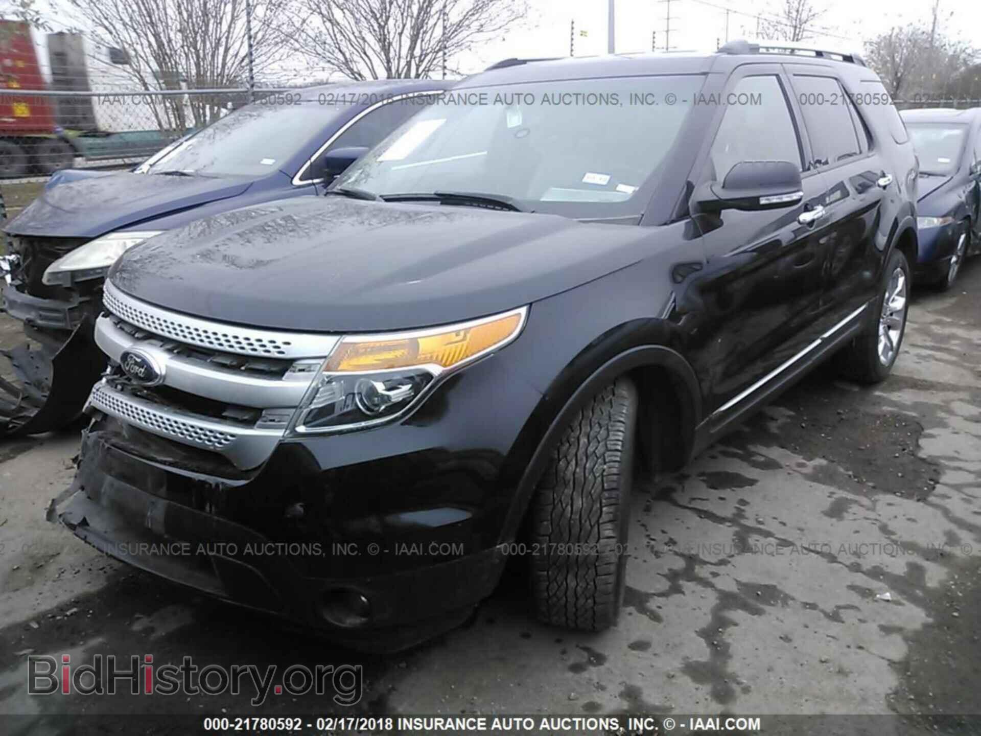2014 Ford Explorer - VIN: 1FM5K7D89EGB51969 - Фото 2