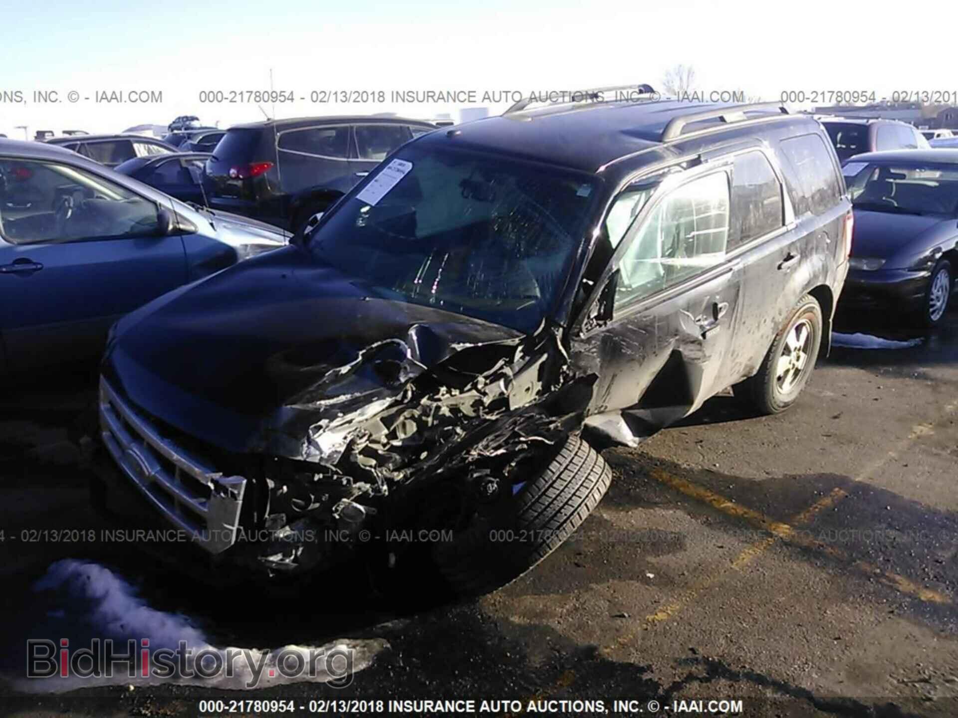 2012 Ford Escape - VIN: 1FMCU0D7XCKB05108 - Фото 2